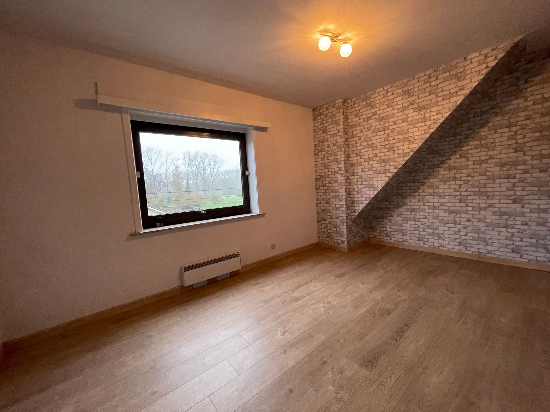 BERLARE - Gezellig appartement met uniek uitzicht. foto 8