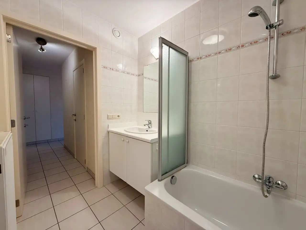Ruim appartement - centrum Oostende foto 11