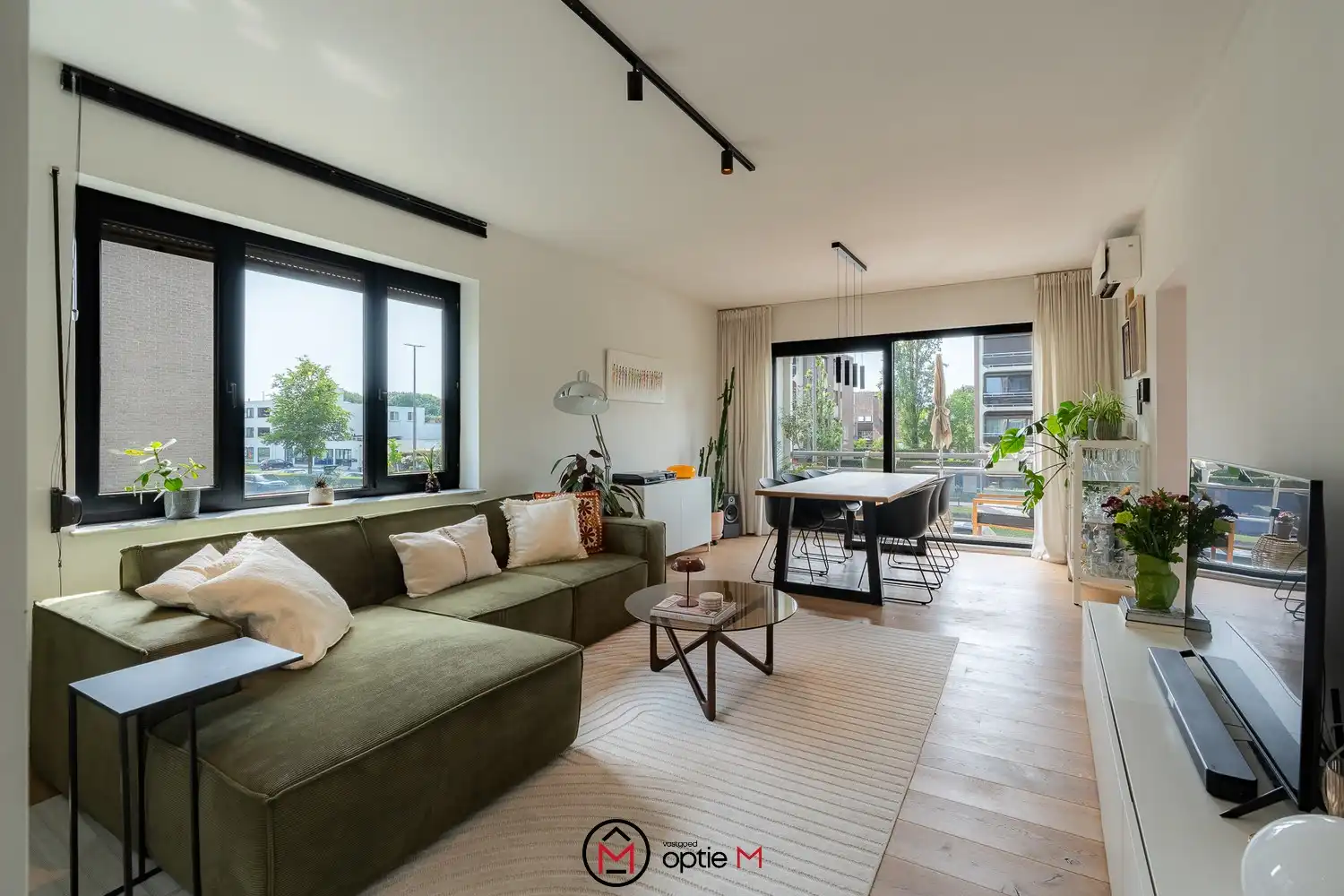 Ruim (102 m2) energiezuinig appartement inclusief garage te koop in Hasselt foto 2