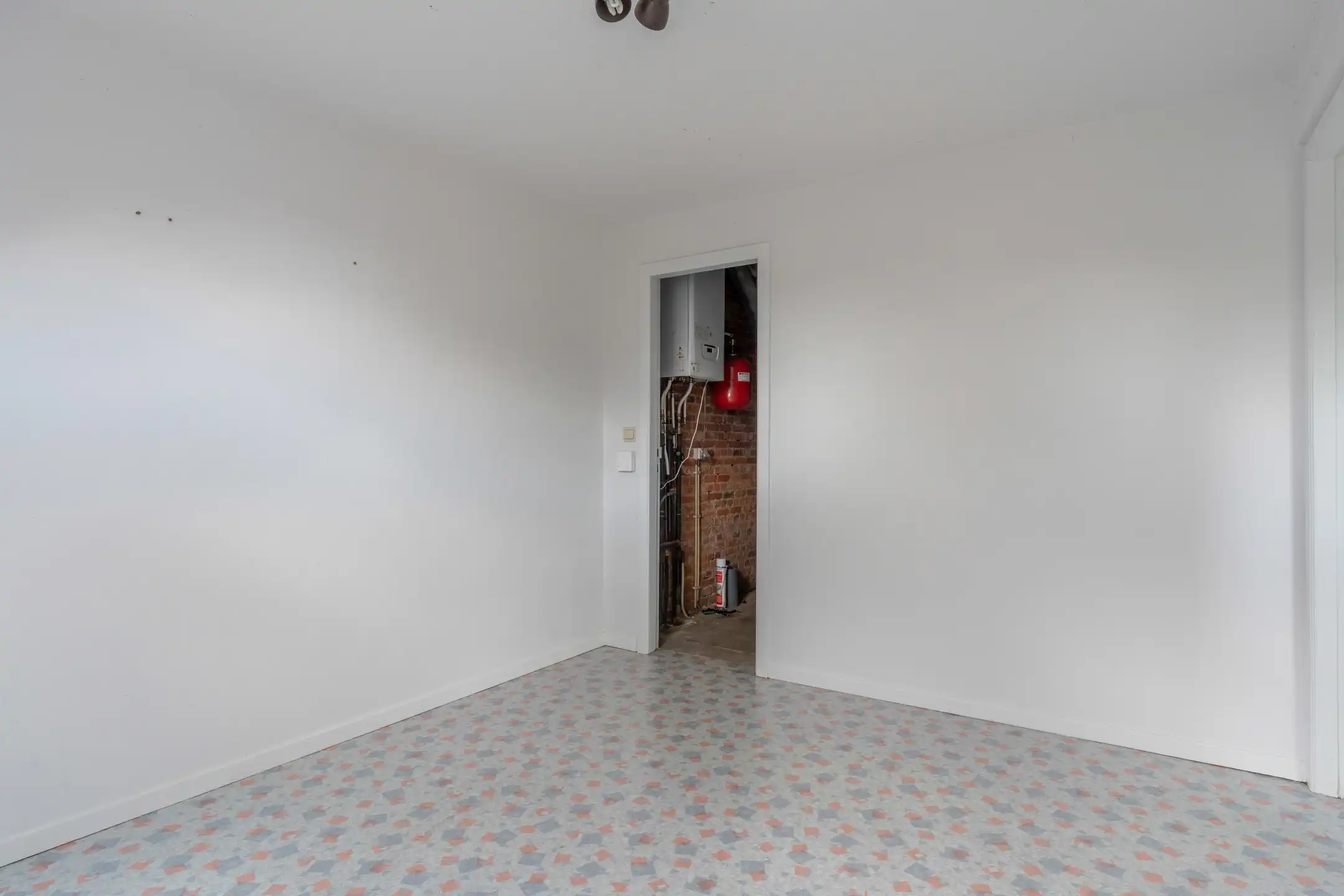 Woning met 6 slpks op 985m² perceel nabij centrum Merksplas. foto 36