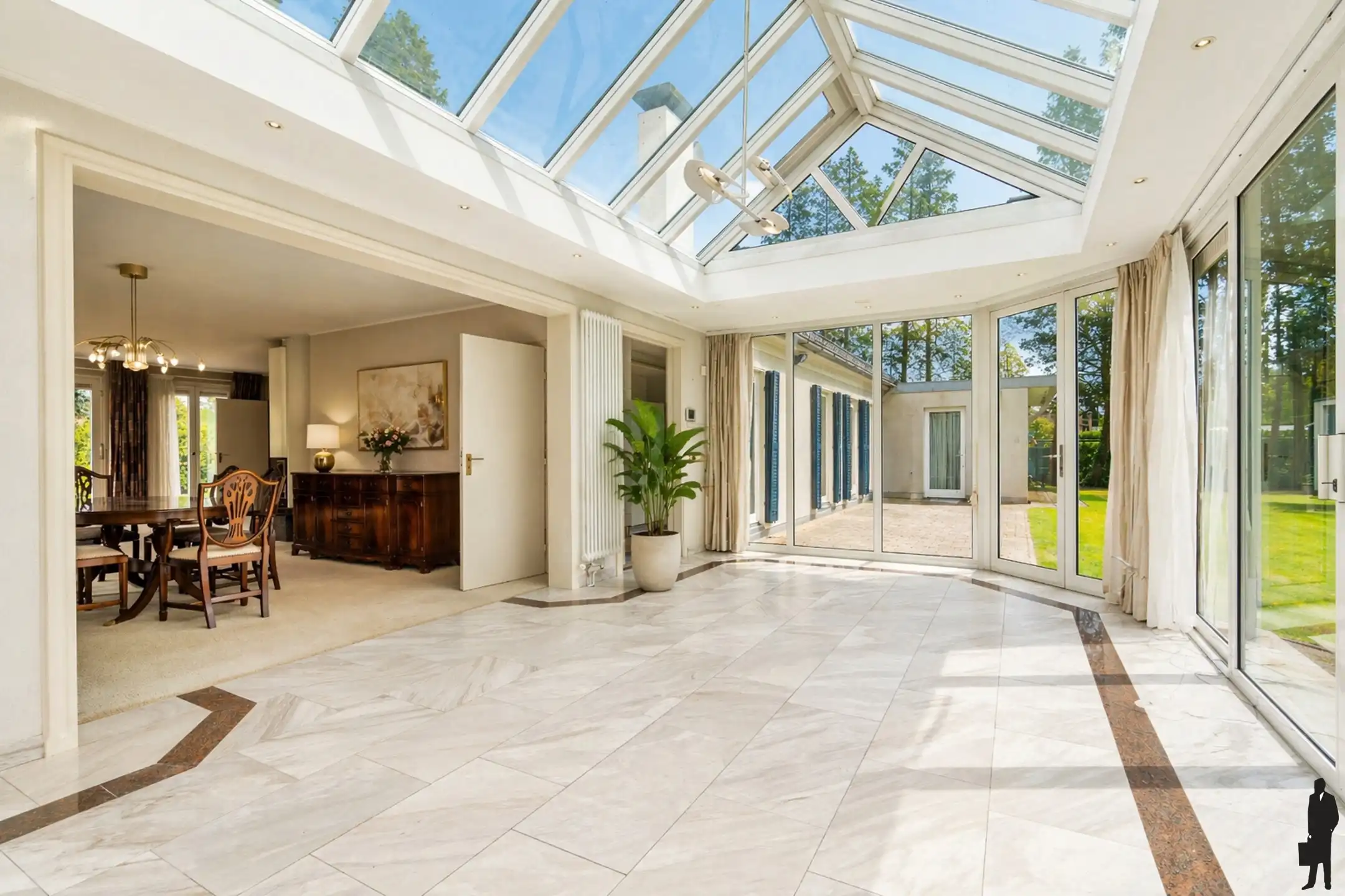 Laagbouwvilla in bosrijke en residentiële buurt op 2.216 m²  foto 8