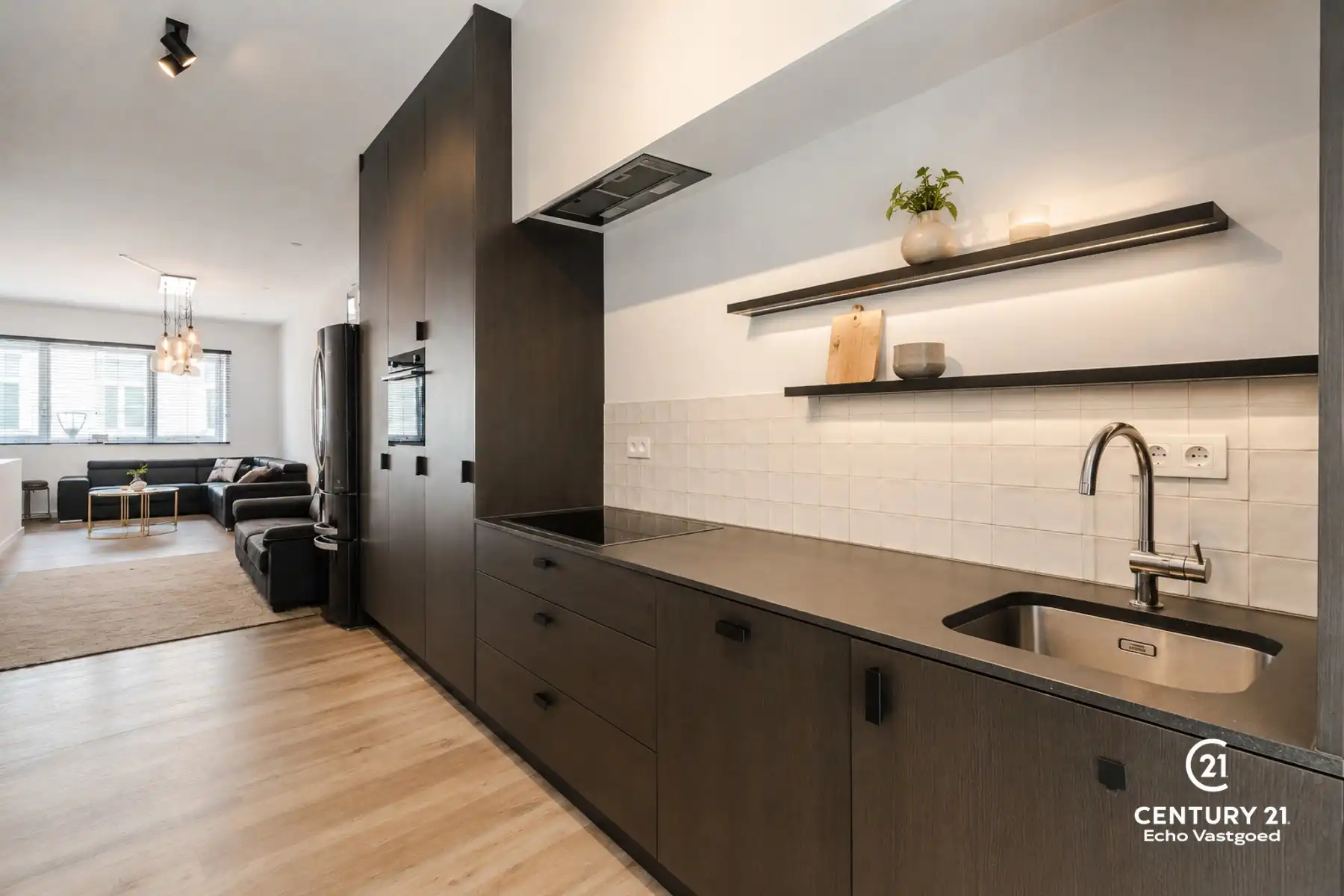 Exclusief gerenoveerd triplexappartement in hartje Turnhout foto 8