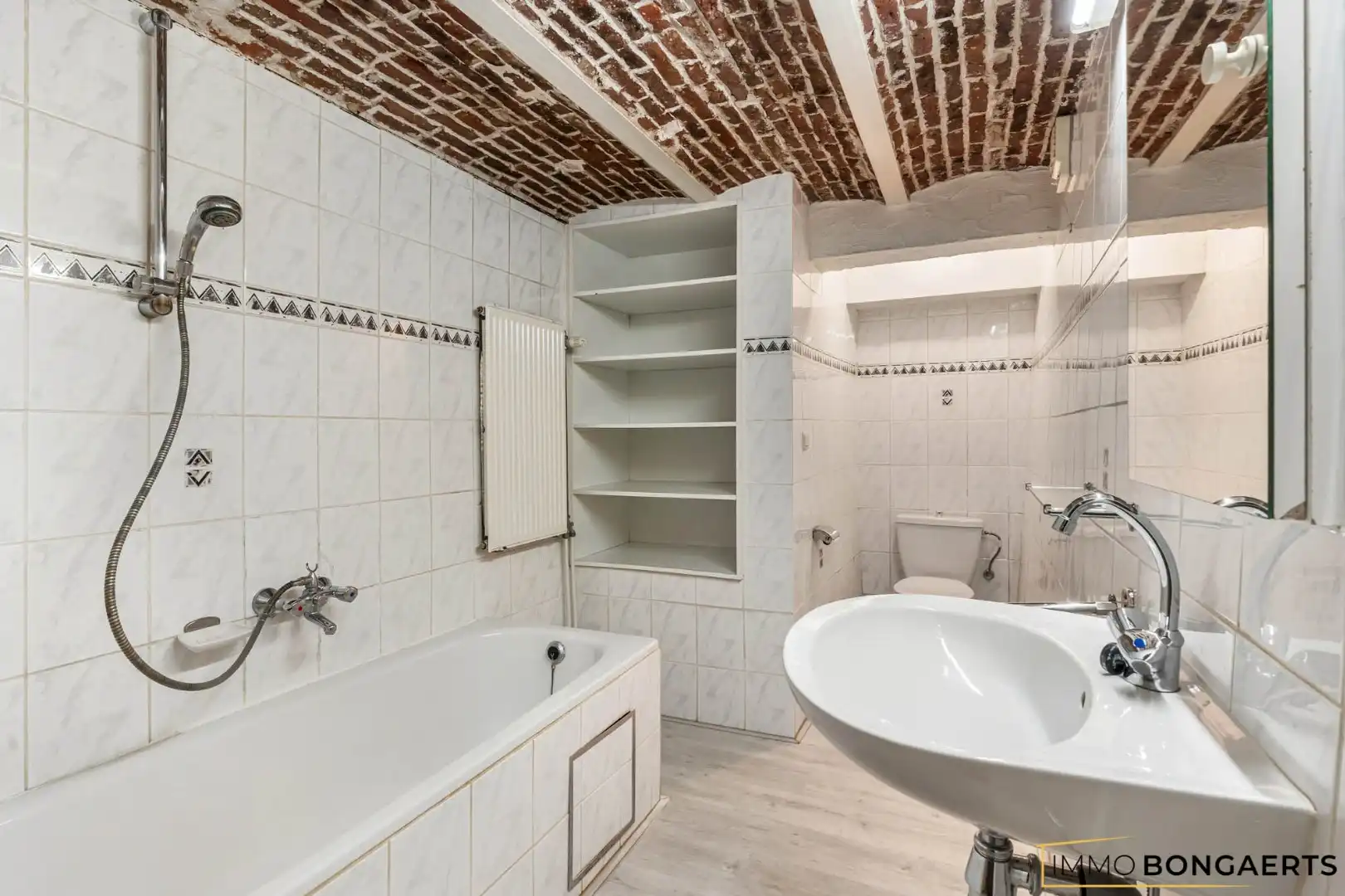 Instapklaar appartement met 2 slaapkamers in As foto 9