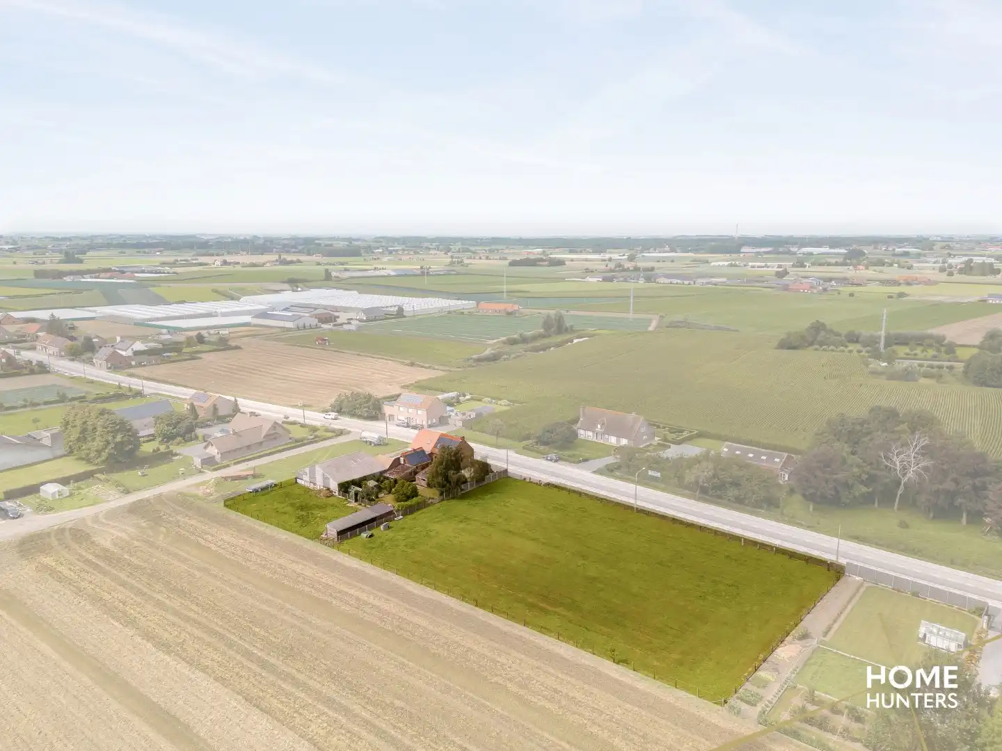 Charmante woning op een perceel van 4811 m² met paardenstallen, paddock en hooi opslagplaats foto 14