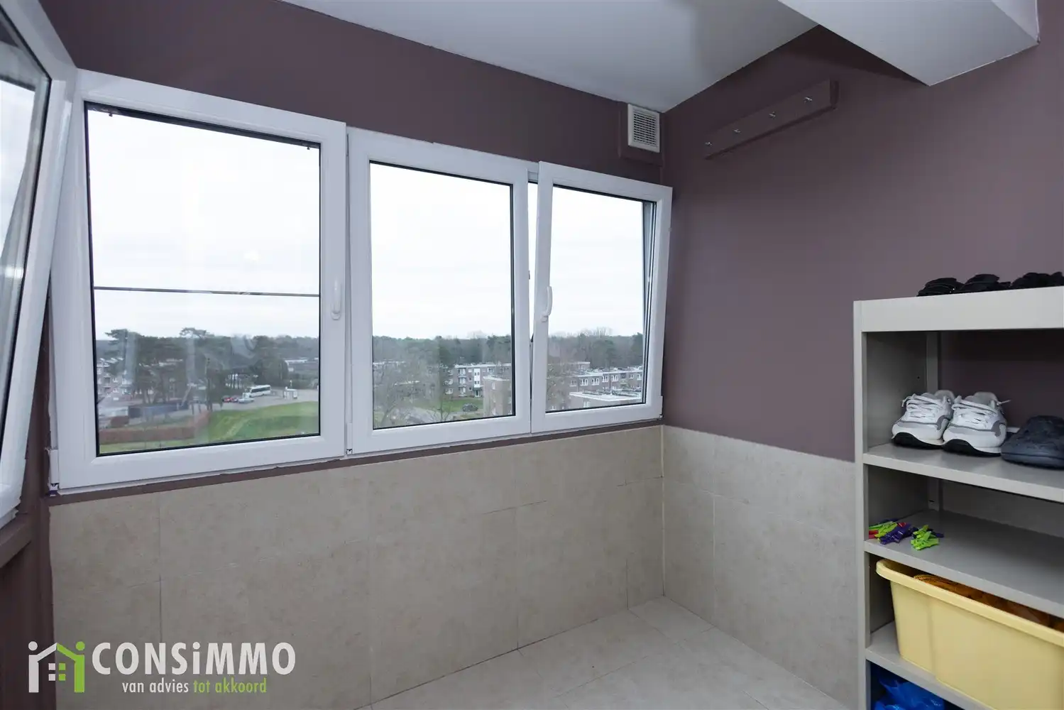 Instapklaar appartement met 3 slaapkamers en overdekt terras in Genk foto 16