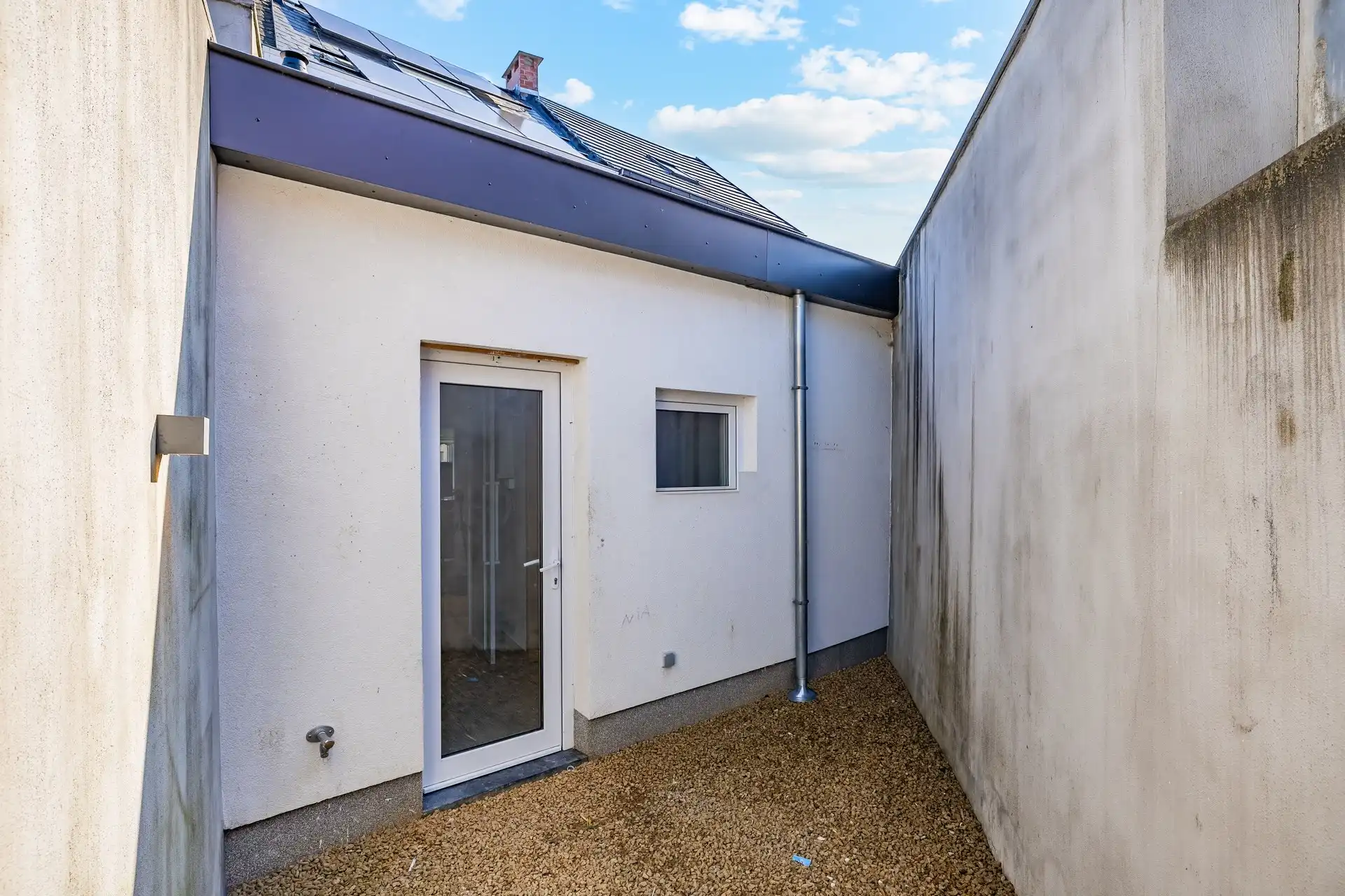 Lichtrijke stadswoning met 3 slaapkamers en grote tuin in Aalst foto 21