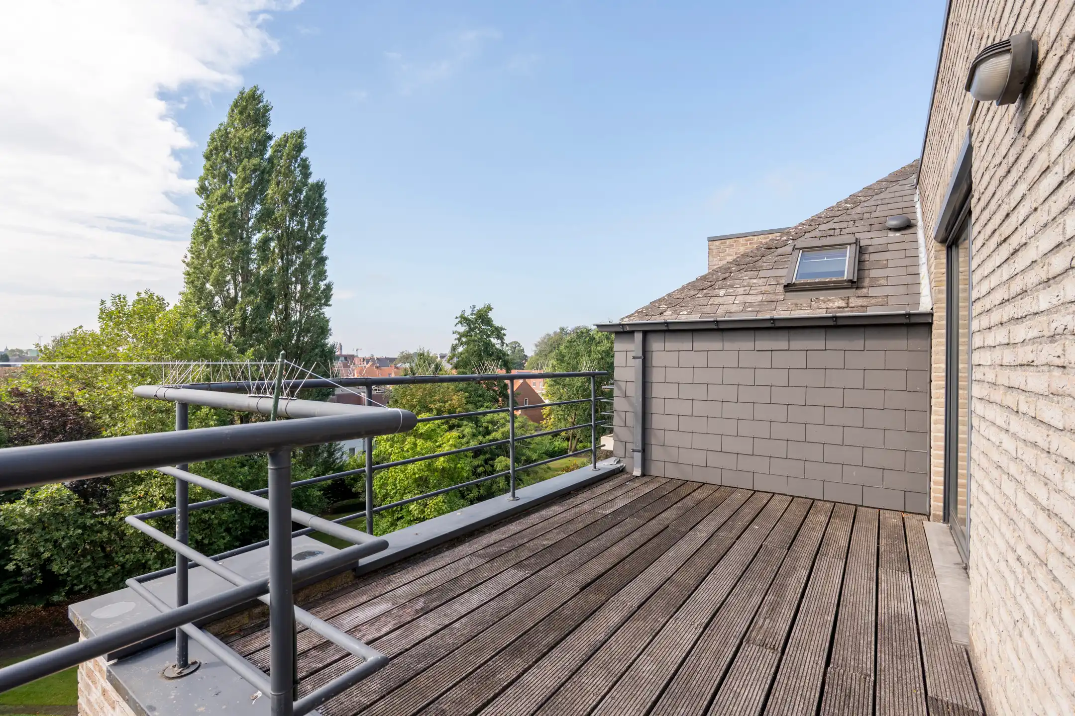 Ruim dakappartement van 130 m² met 50 m² terras en parking foto 15