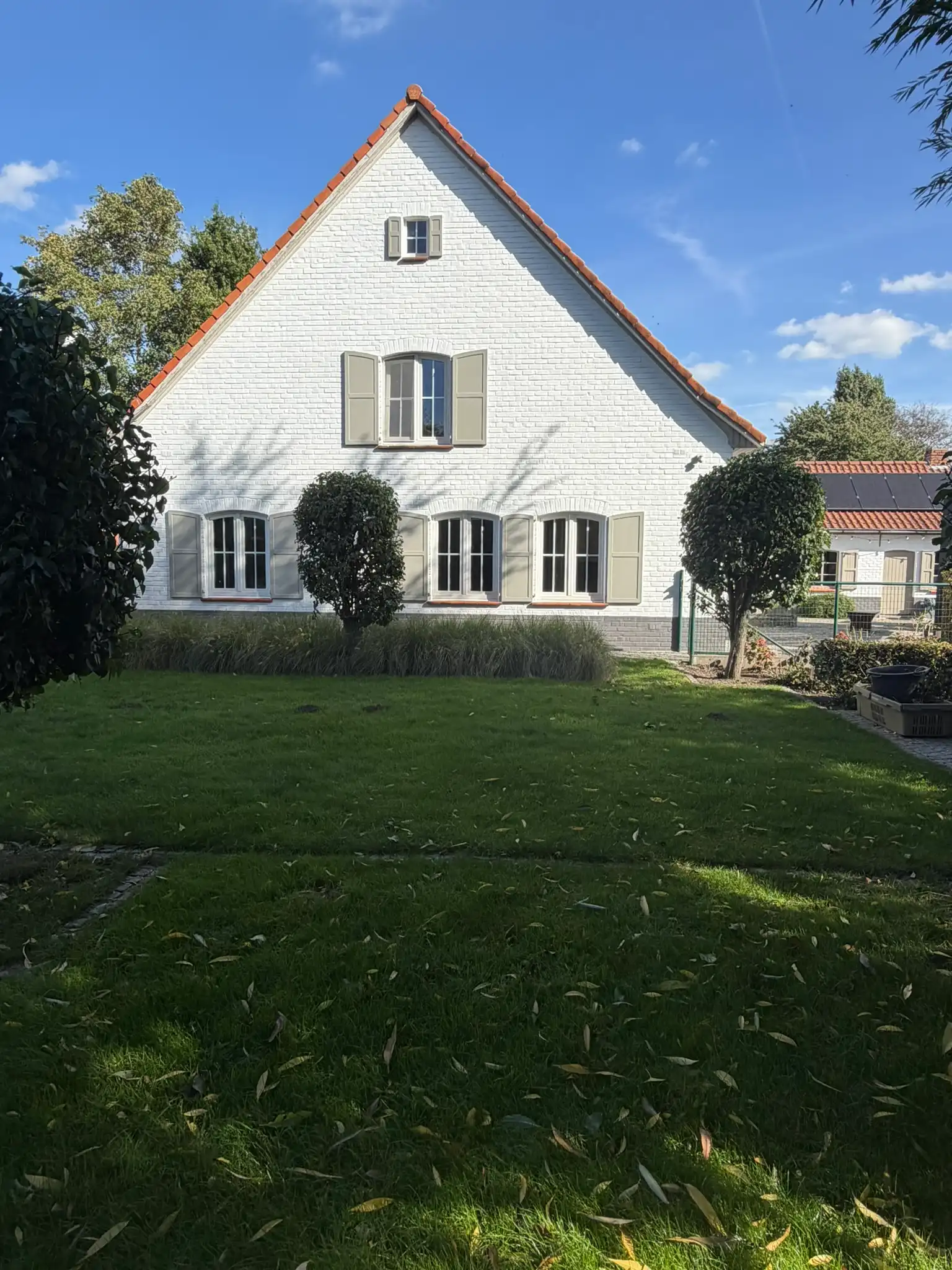 Prachtige landelijke woning met 5 slaapkamers & bijgebouwen foto 23