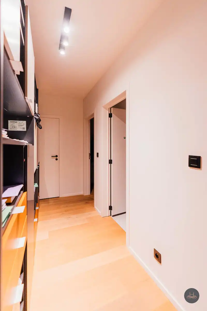 Kantoorruimte op centrale locatie foto 18