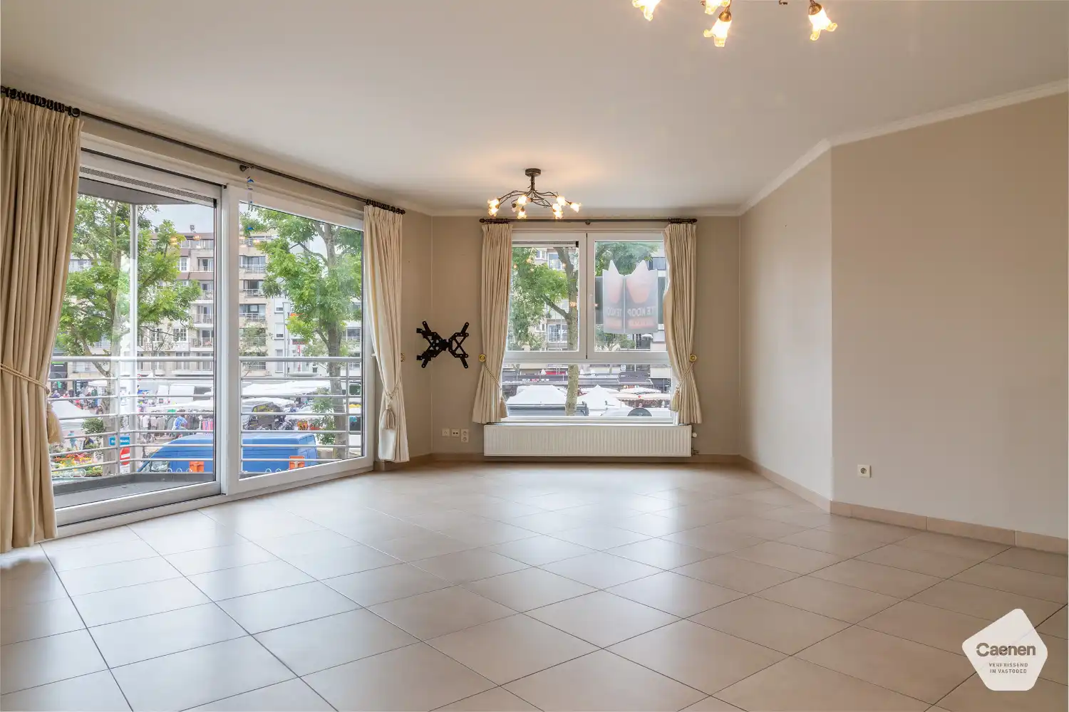 Instapklare appartement met twee slaapkamers aan de grote markt foto 4