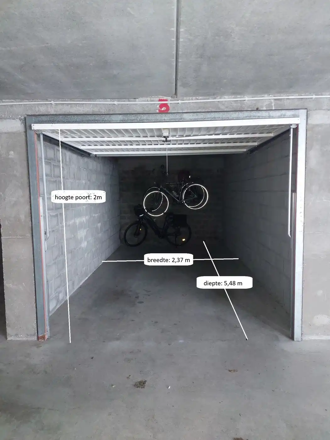 Ondergrondse garage te Westende. foto 3