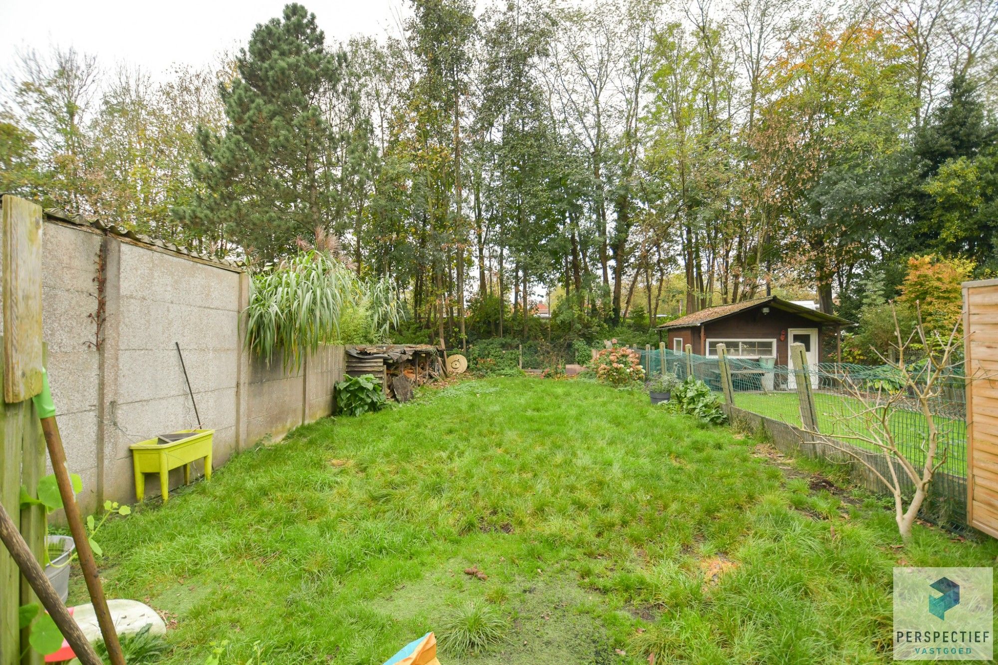 VERRASSEND RUIME & CENTRAAL GELEGEN woning met GROTE TUIN foto 12