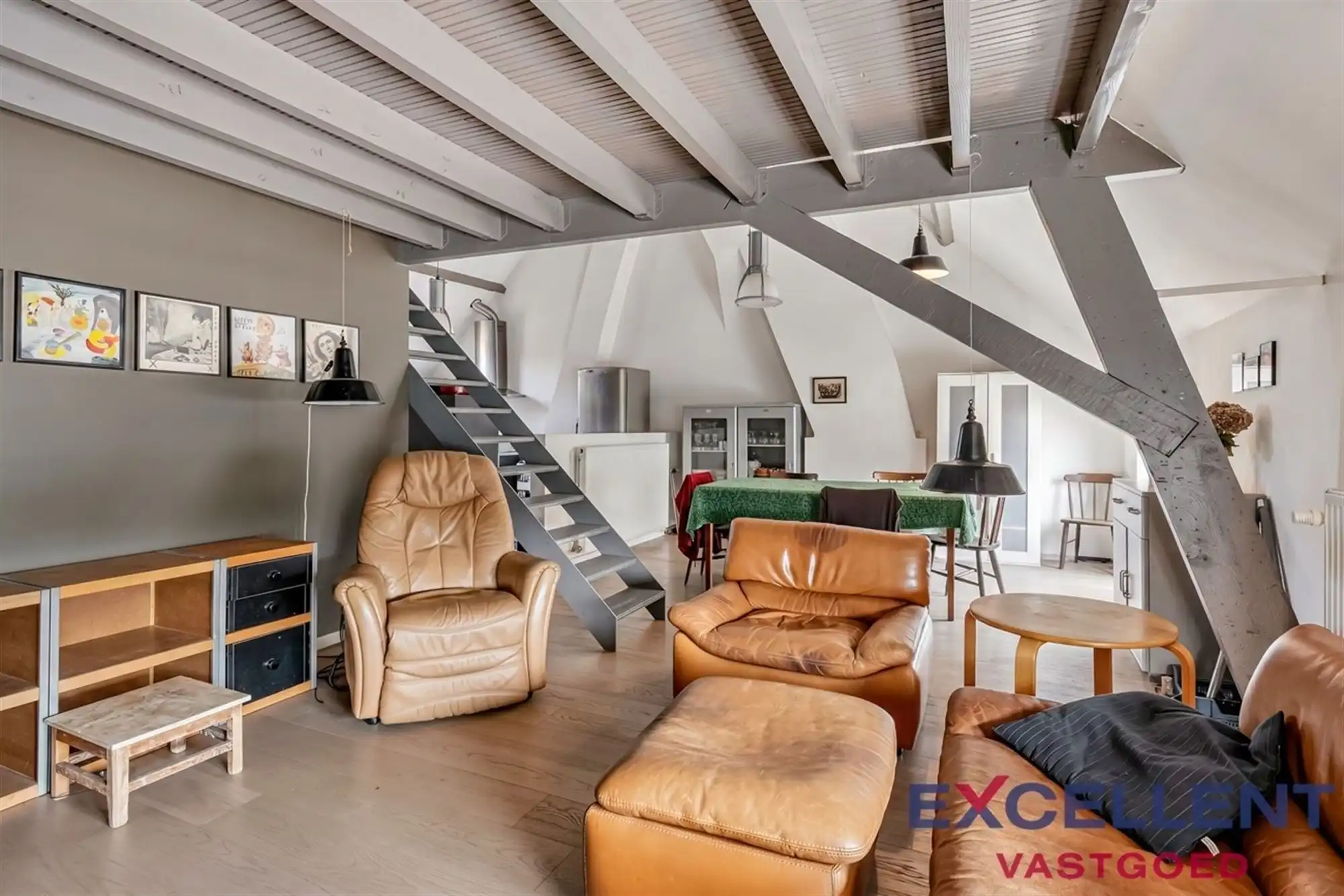 Opbrengsteigendom met 2 verhuurbare appartementen foto 15