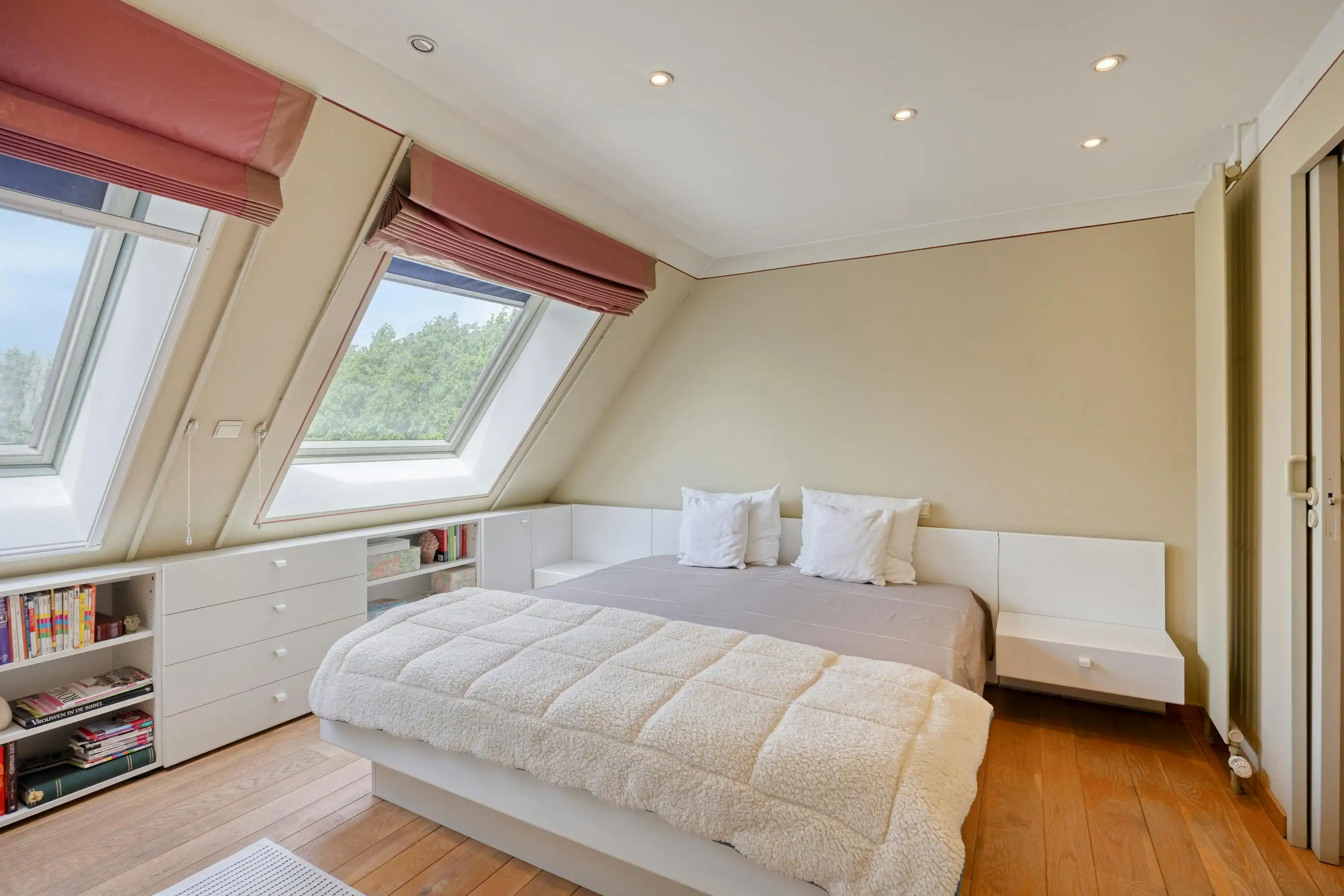Prachtig Landhuis (326m²) met Bijgebouwen tussen Brussel en Dendermonde foto 23