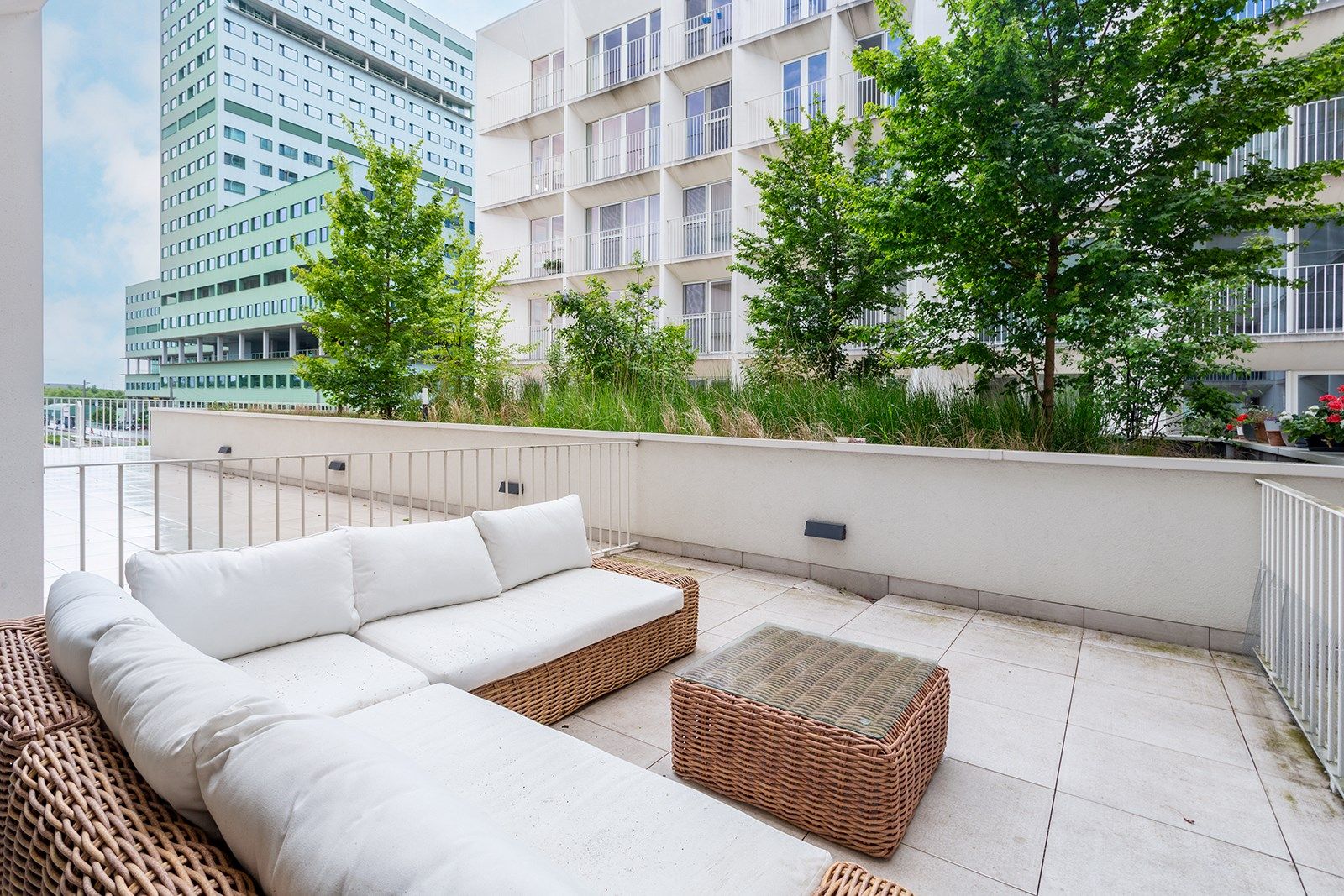 Stijlvol wonen in hartje Cadix met parkzicht foto 7
