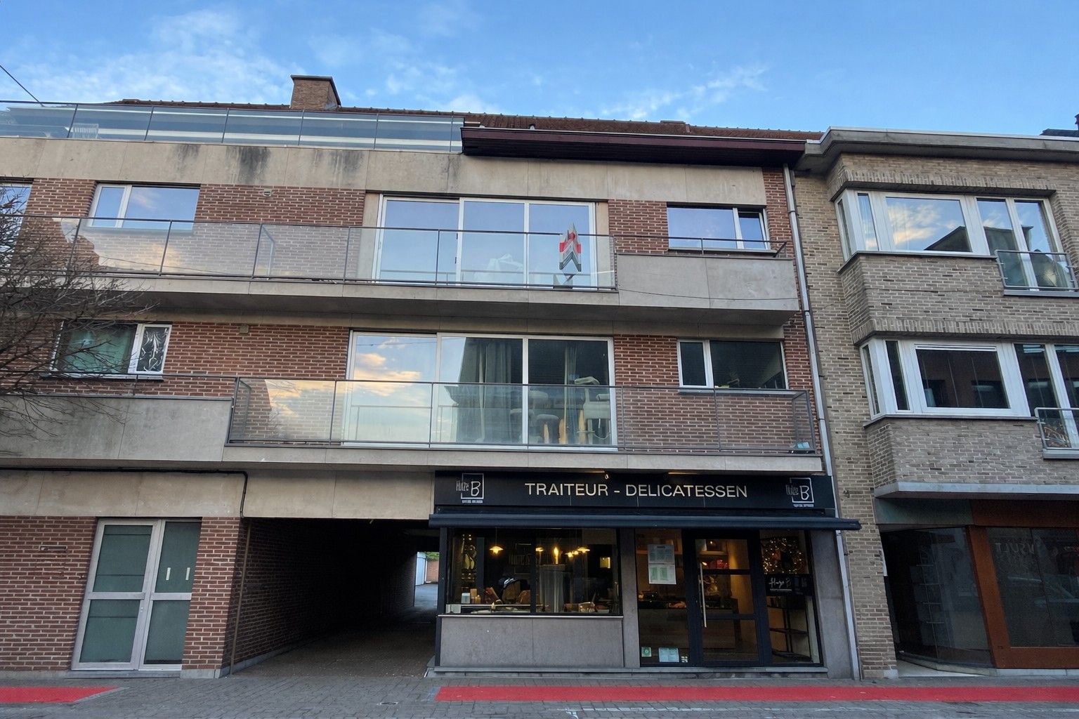 Te huur: Ruim en lichtrijk appartement foto 10