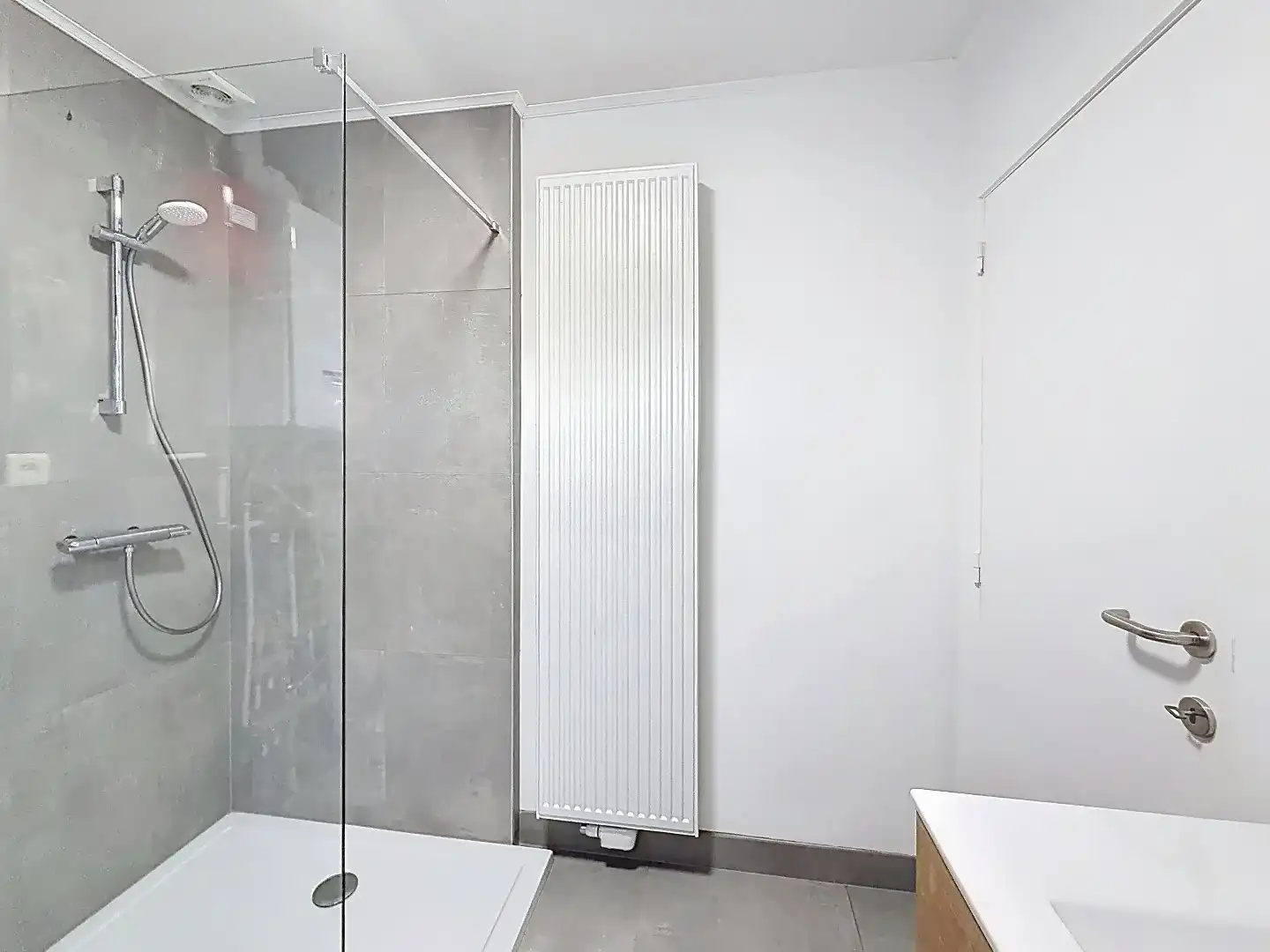 Gezellige gerenoveerde rijwoning met 3 slaapkamers in Kortrijk foto 5