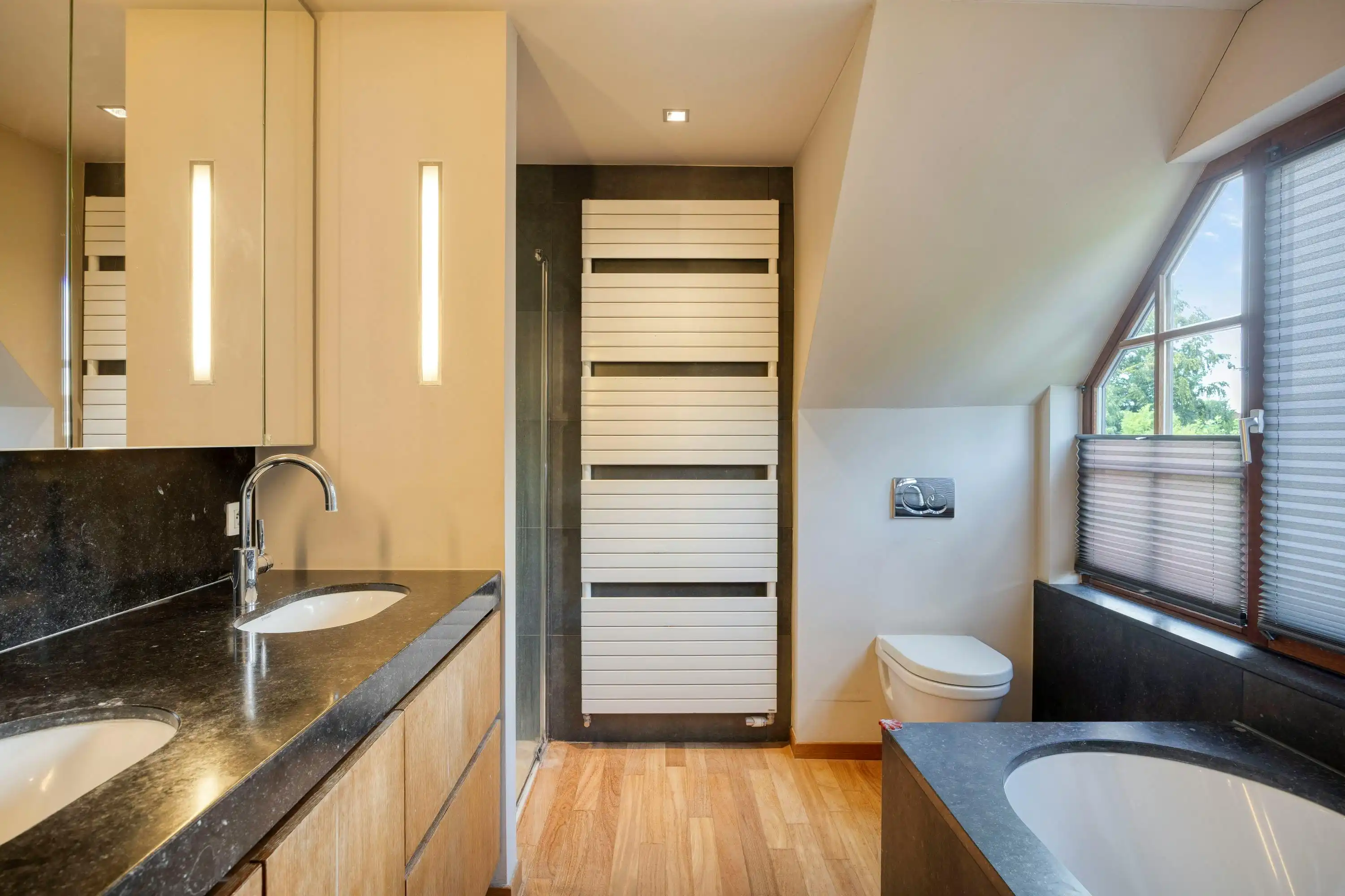 Huis met 4 slaapkamers te koop in Hoogboom/Kapellen! foto 26