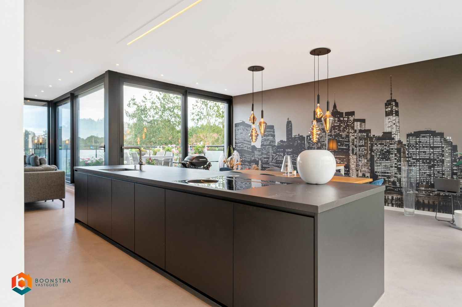 Exclusieve moderne villa met handelsruimte te Schriek foto 7