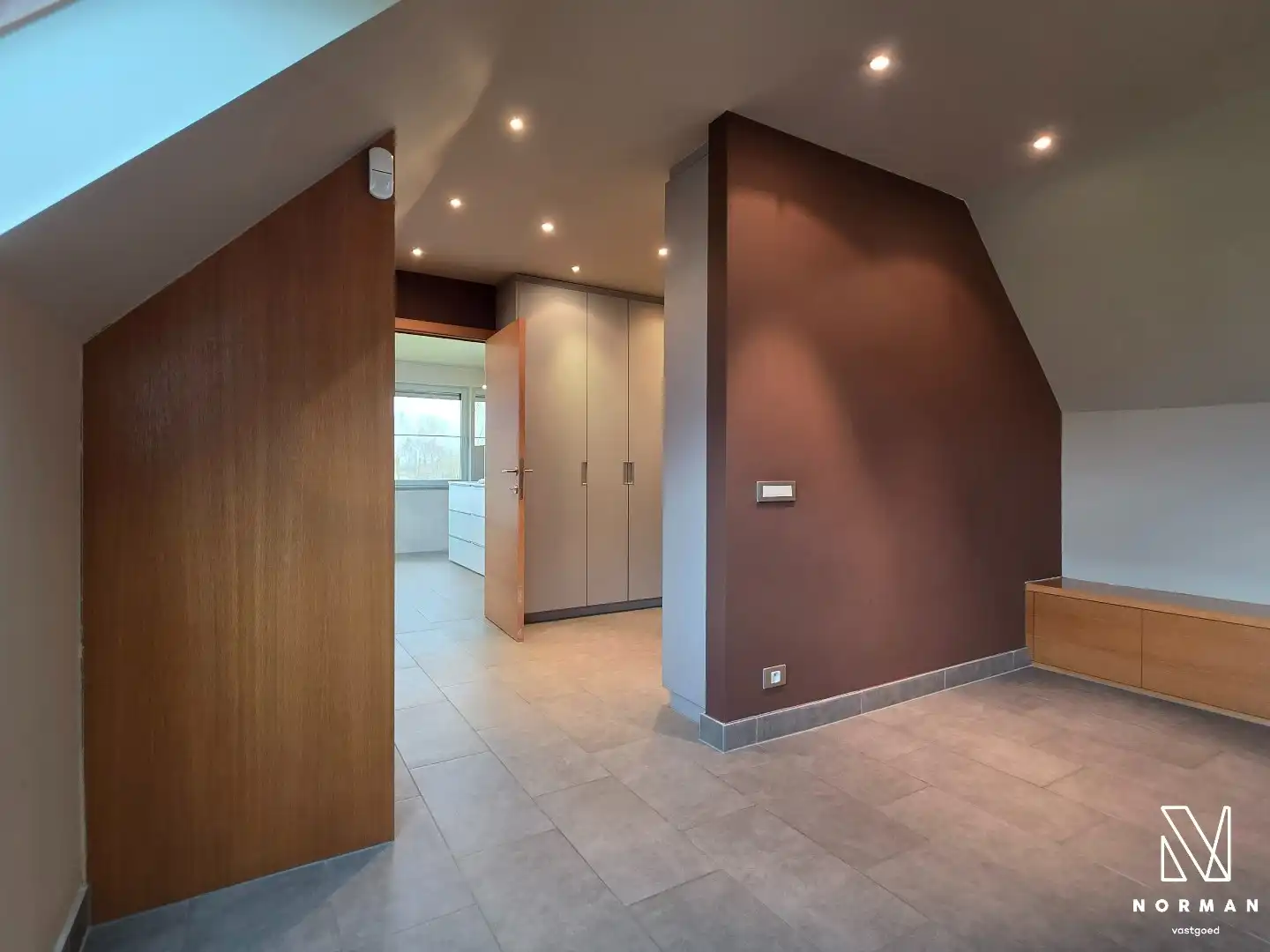 Prachtig domein met luxueuze instapklare villa, grote tuin en landbouwgrond in Hulste foto 25