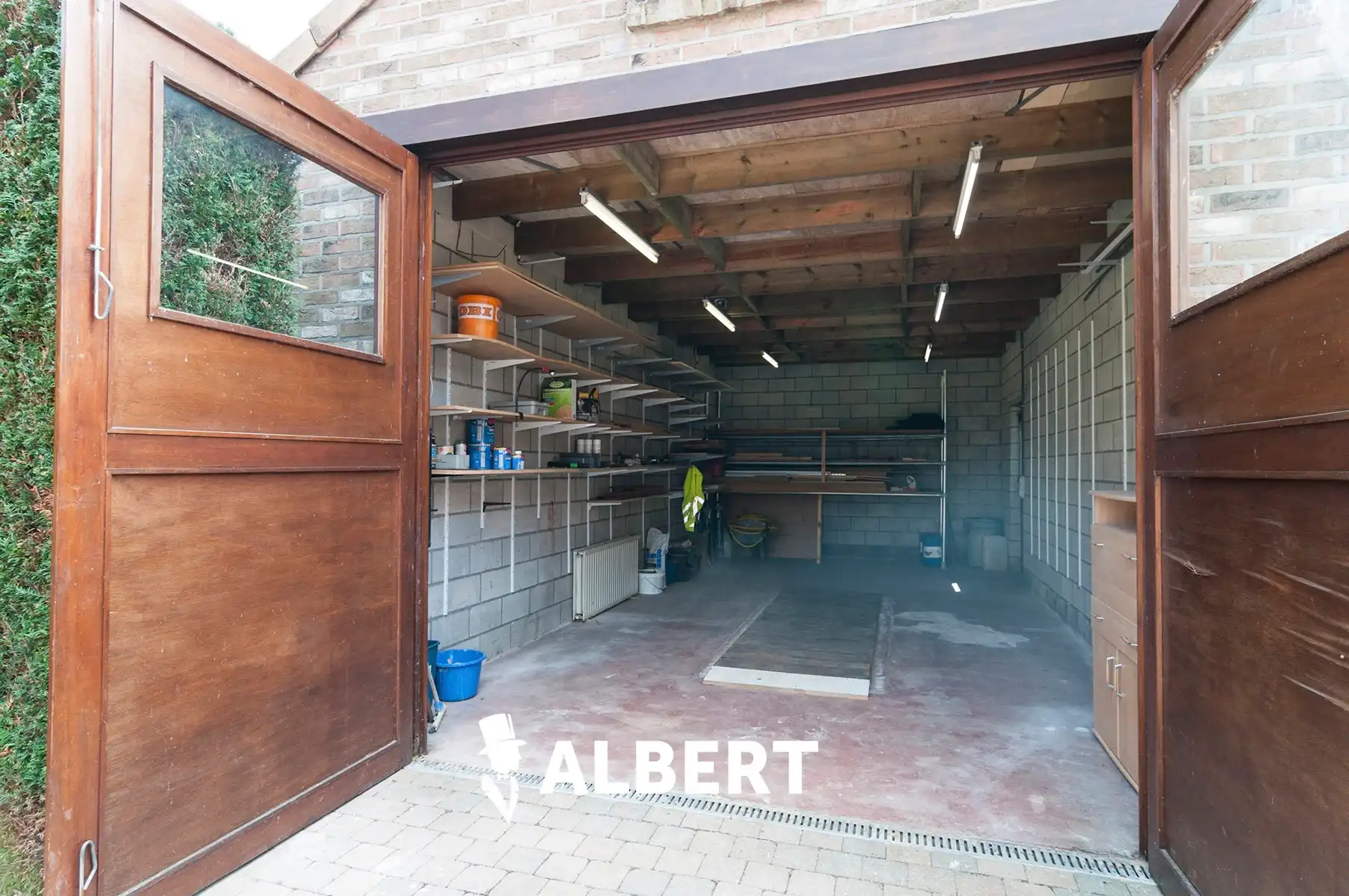 Ruime instapklare woning op toplocatie met tuin en bijgebouw foto 5