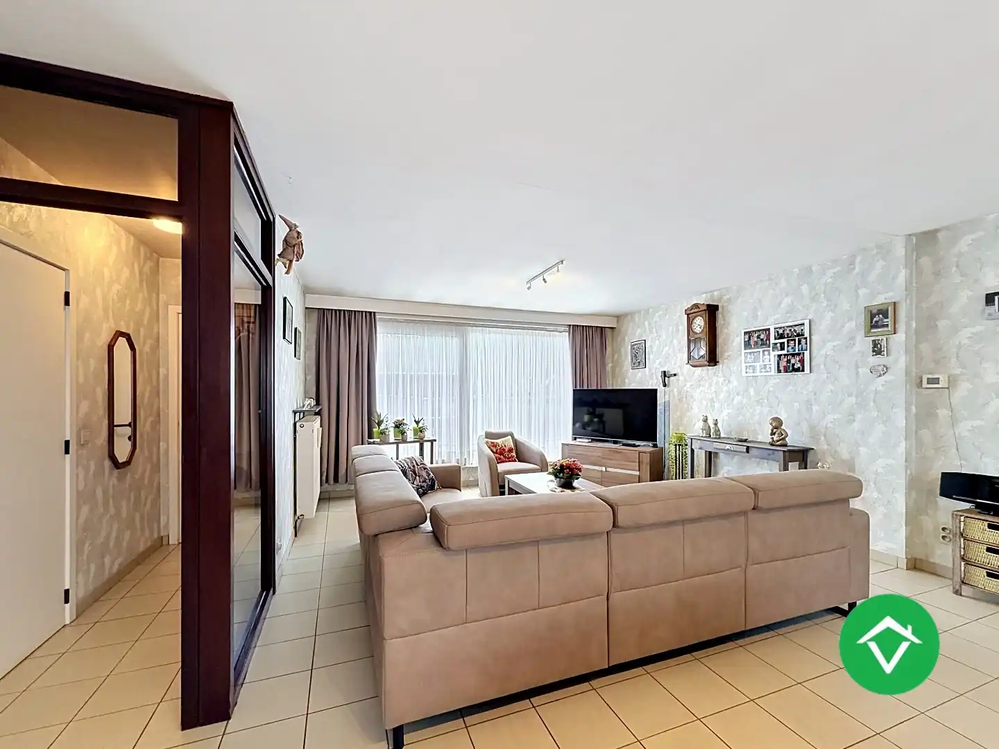 Duplex appartement met 2 slaapkamers groot terras en garage te Handzame foto 4