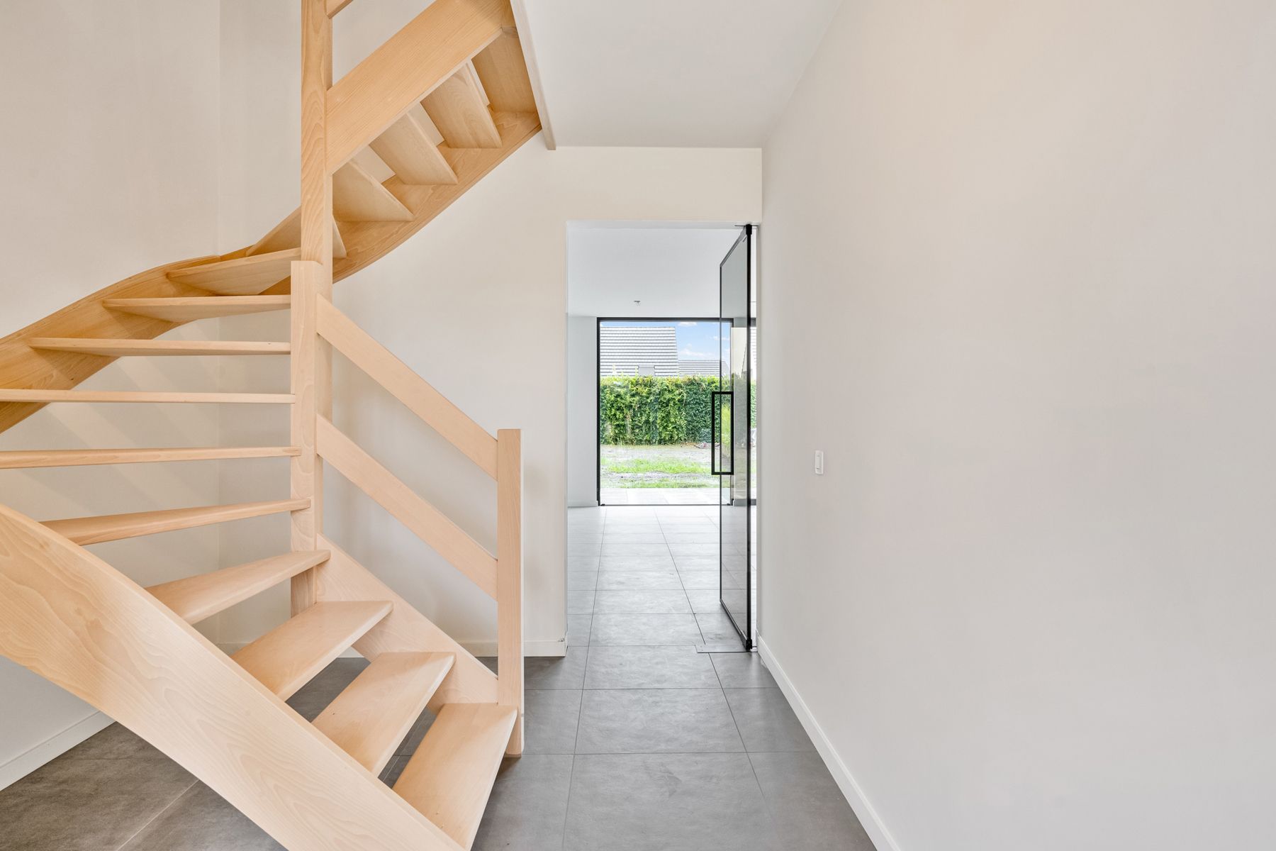 Nieuwe, moderne en energiezuinige woning op de Kwenenbos foto 11