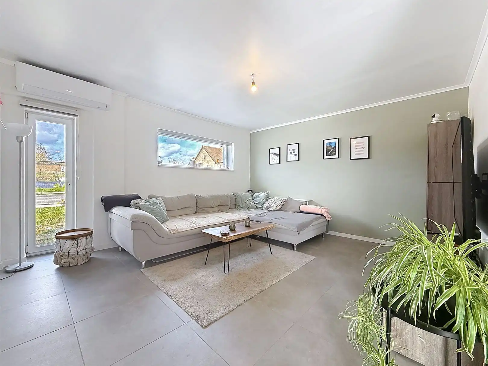 Gerenoveerde woning, 3 slpks, 2 bdks, opp 15a 80ca foto 10