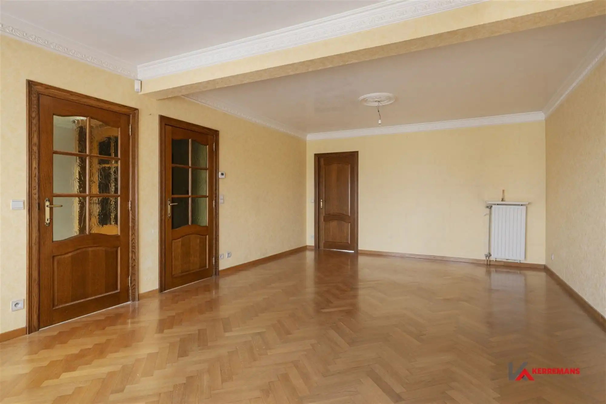 Instapklaar appartement met 3 slaapkamers en garage.  foto 8