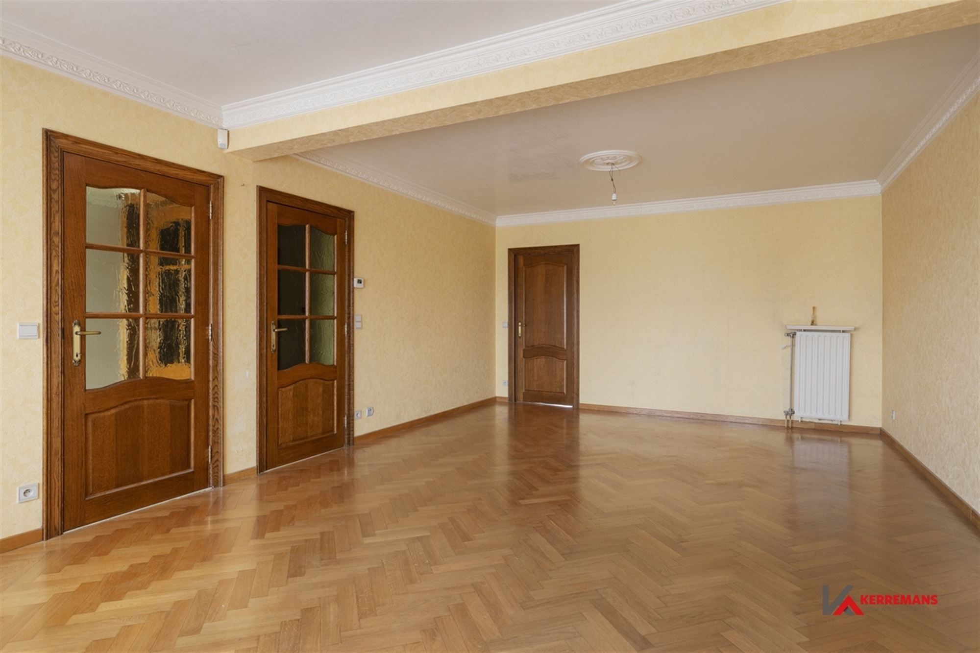 Instapklaar appartement met 3 slaapkamers en garage.  foto 8