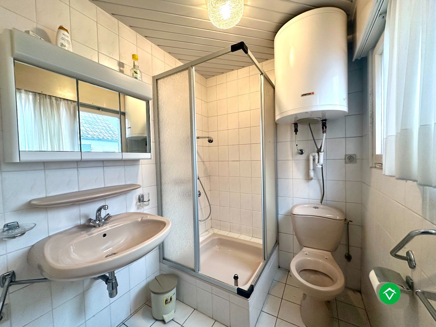 Rijwoning in het centrum van Koekelare met mogelijkheden foto 11