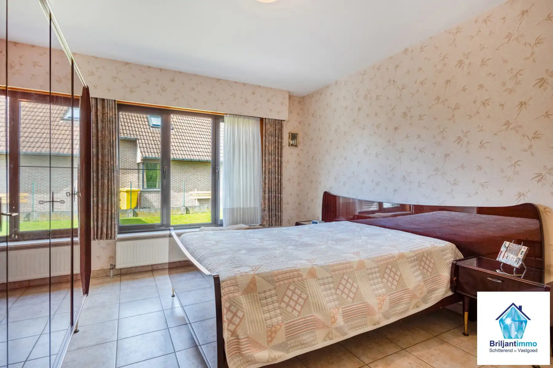 Gelijkvloers wonen met 3 slp, inpandige garage & toffe tuin foto 12
