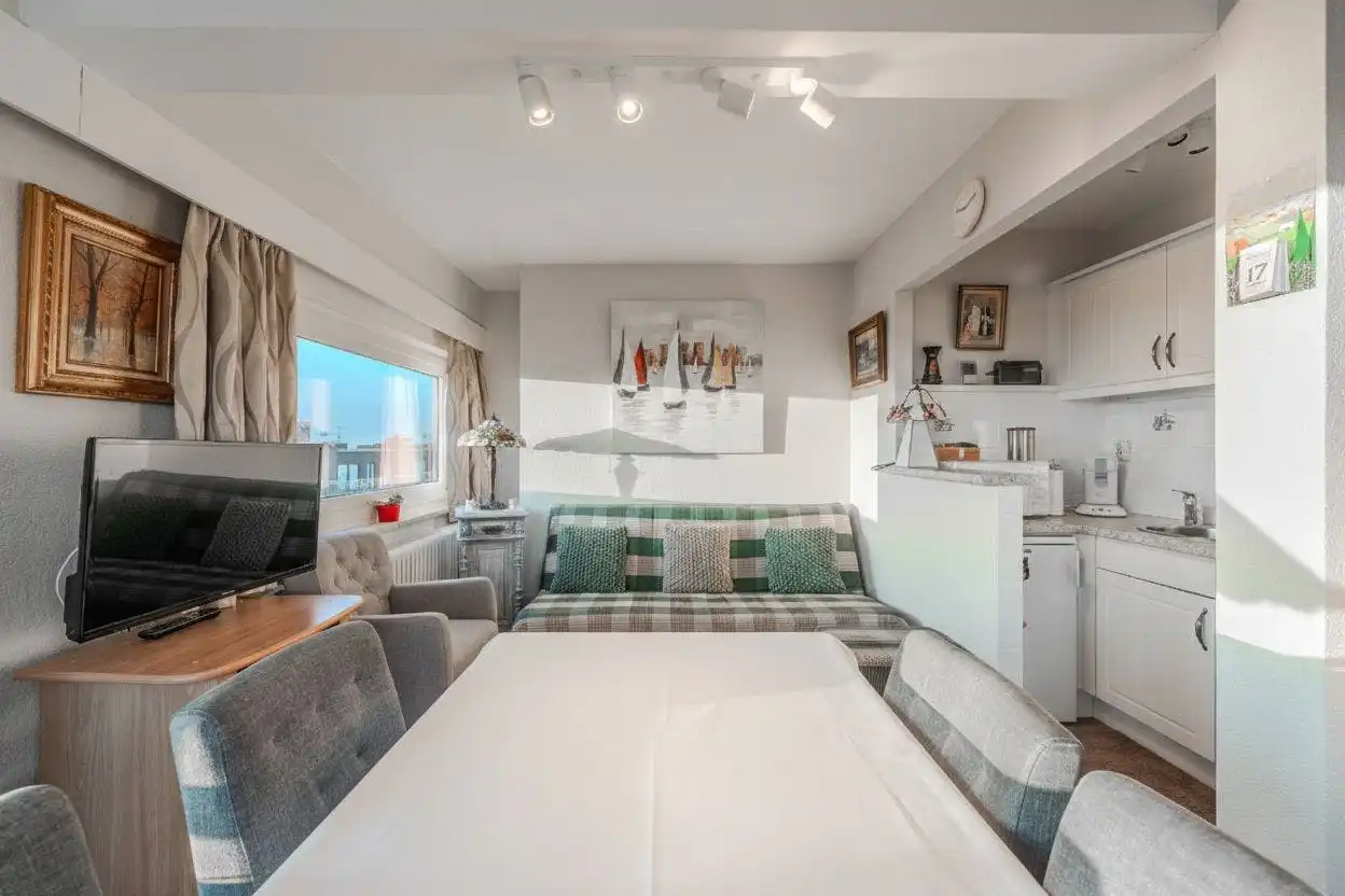 Lichtrijk hoekappartement op een centrale ligging! foto 5