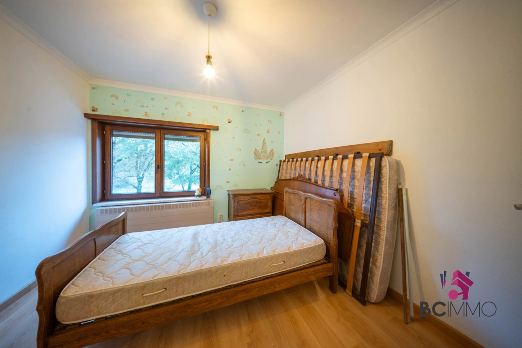 Ruime, tijdloze gezinswoning met 4 slaapkamers, grote tuin en garage en centraal gelegen in Genk foto 13