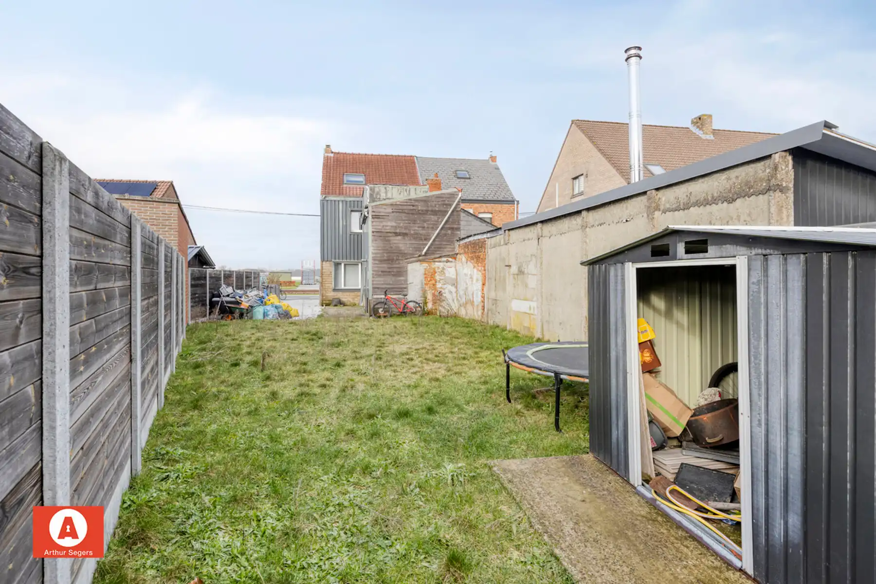 Te renoveren woning met zuidgerichte tuin nabij centrum foto 19