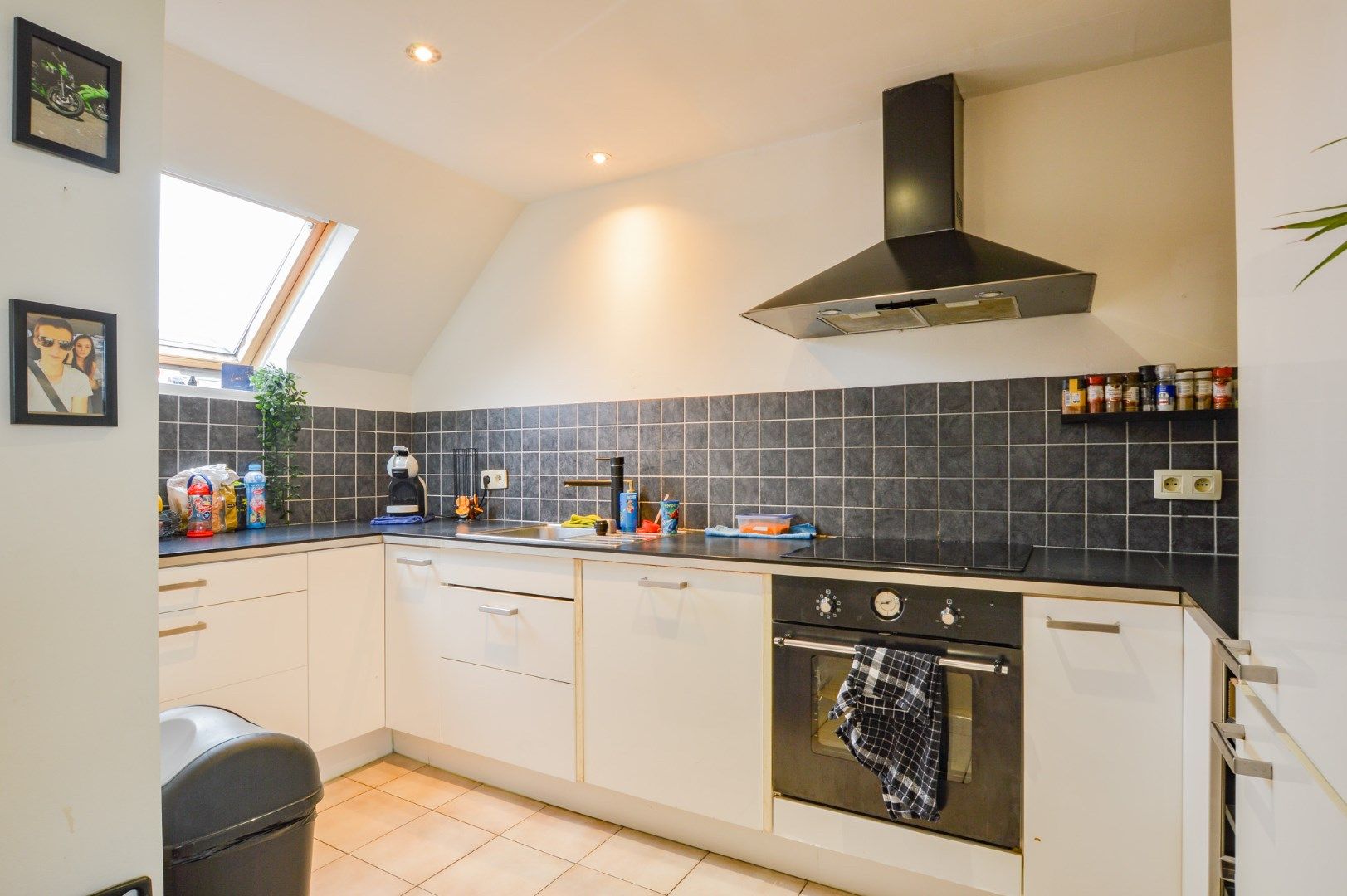 Gezellig appartement in het centrum van Eernegem foto 4