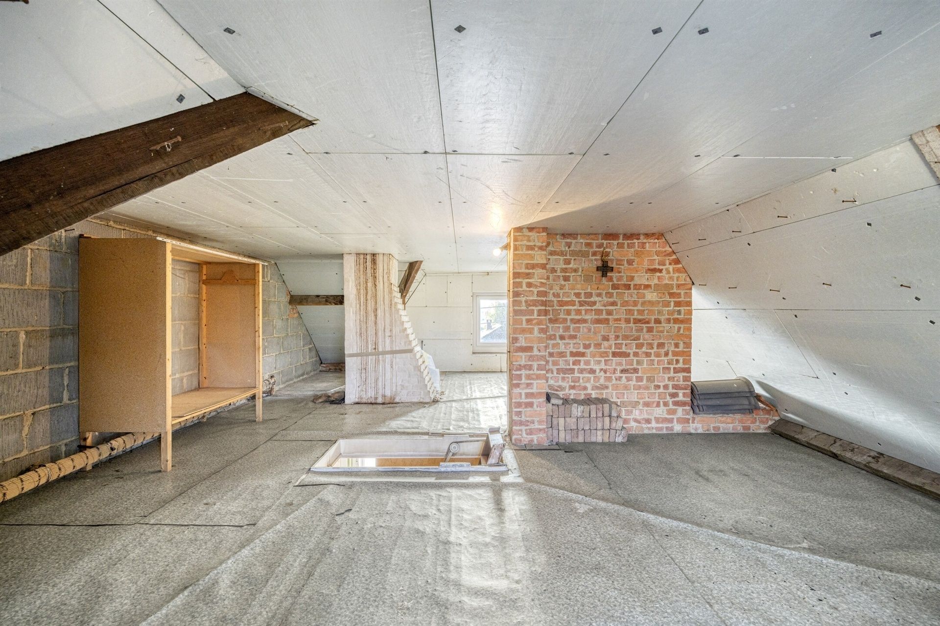 Woning op zeer goede ligging met potentieel foto 19