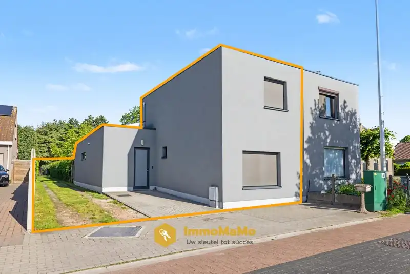 Huis te koop foto 2