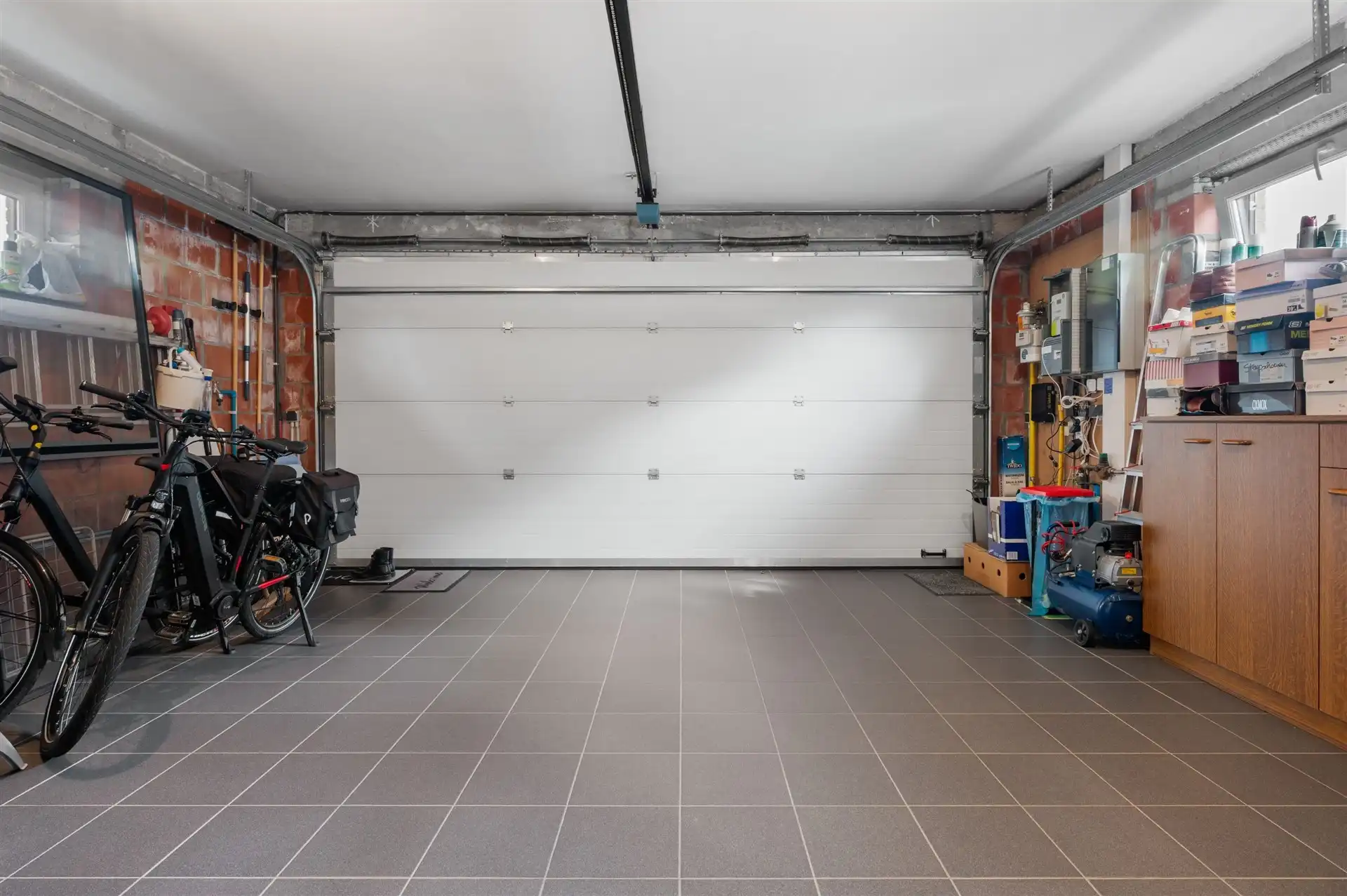 Prachtige woning in doodlopende straat vlakbij de markt  foto 13