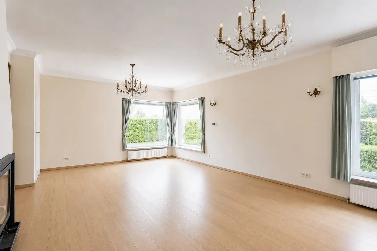 Lichtrijke bungalow met zonnige tuin en tal van mogelijkheden foto 9