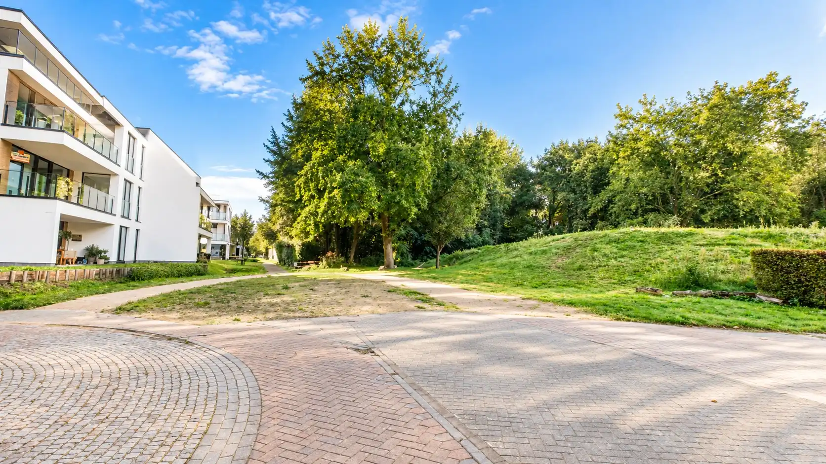 Modern en energiezuinig appartement met ruim terras in groene omgeving foto 20