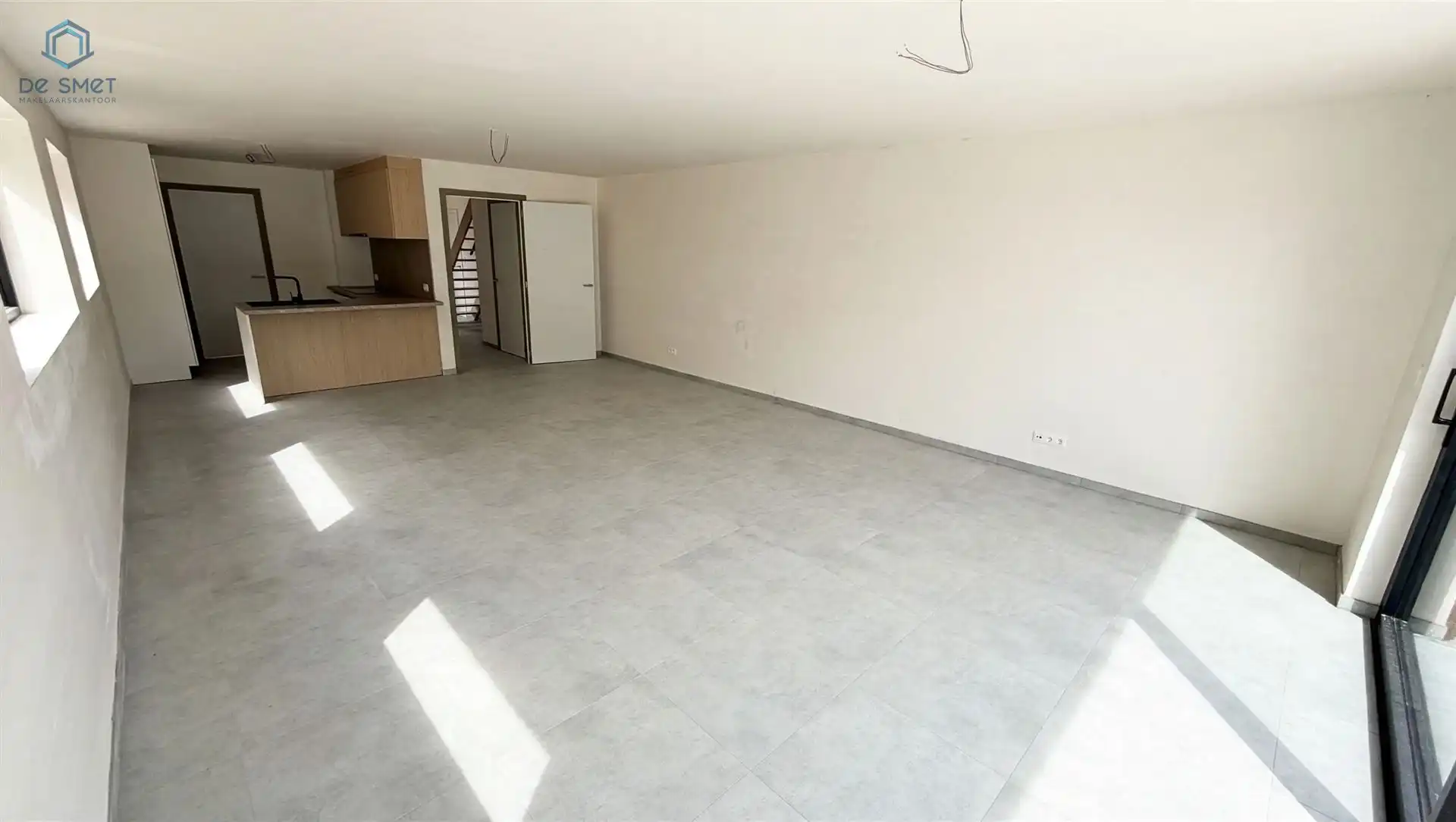 Instapklare nieuwbouwwoning met 4 slaapkamers, 2 badkamers en zonnige tuin foto 9