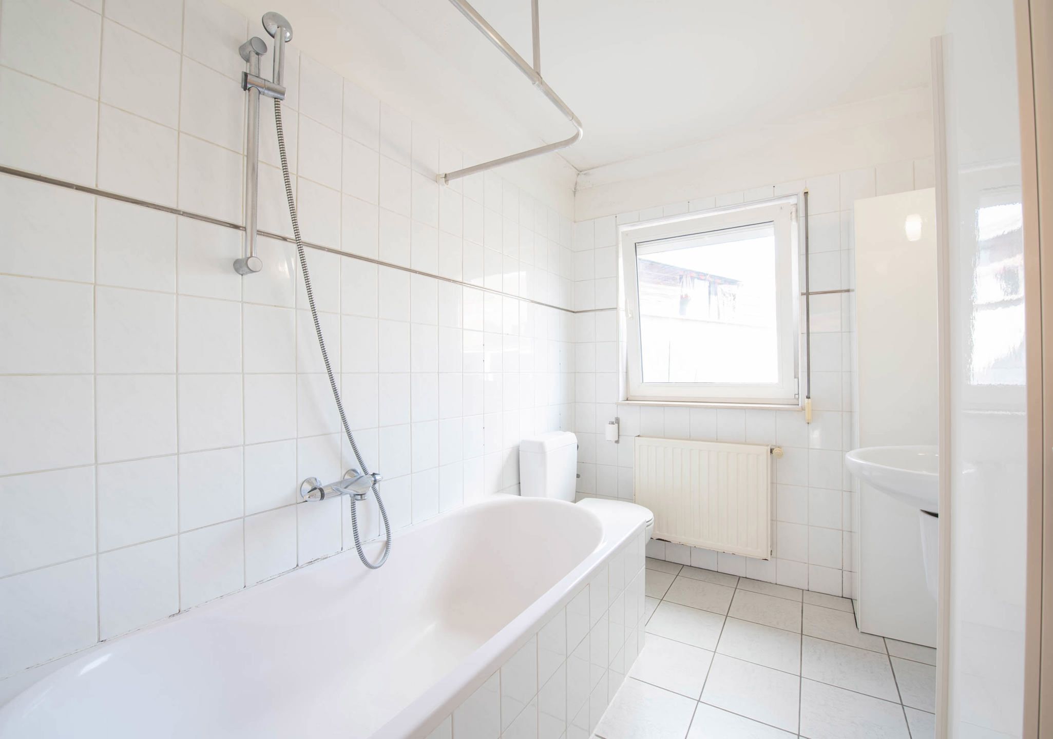 Gelijkvloers appartement met terras & autostandplaats foto 8