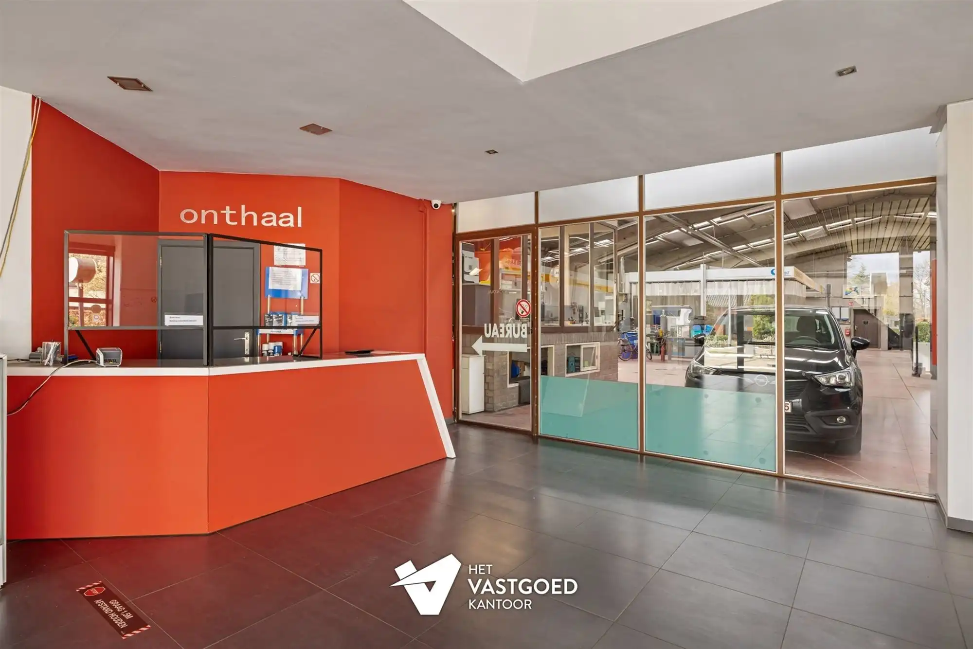 OVER TE NEMEN GARAGE (800M²) EN TANKSTATION GELEGEN OP EEN PERCEEL VAN 2727M² TE HAM foto 14