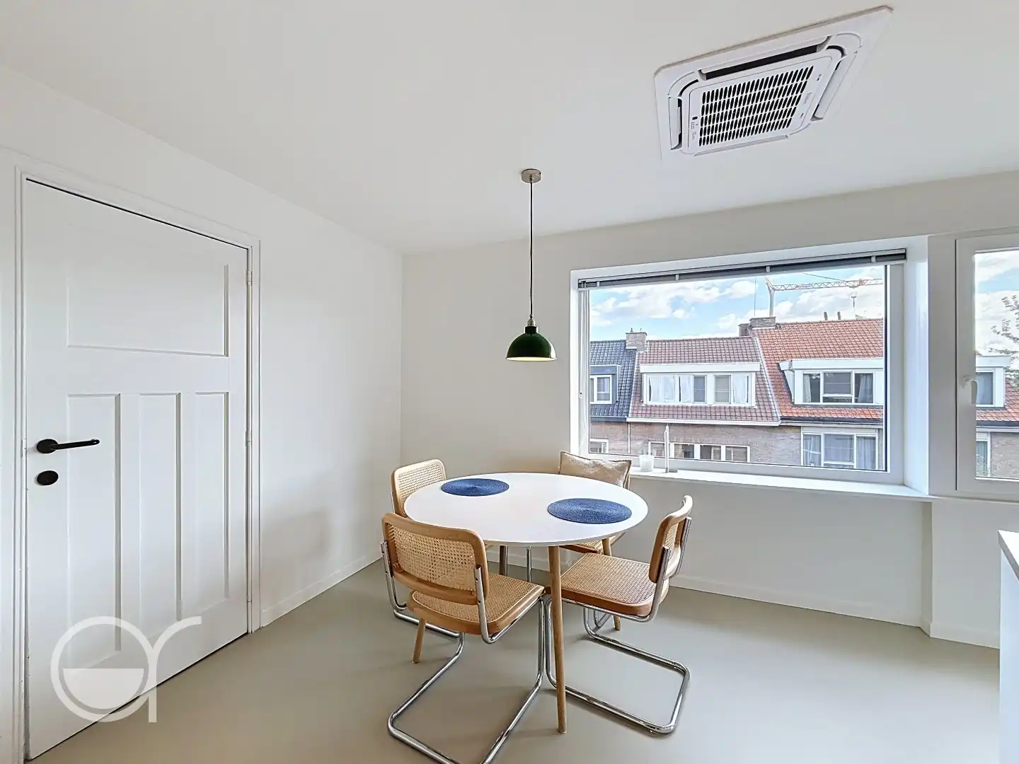 Mooi 1-slaapkamerappartement op goede locatie foto 4