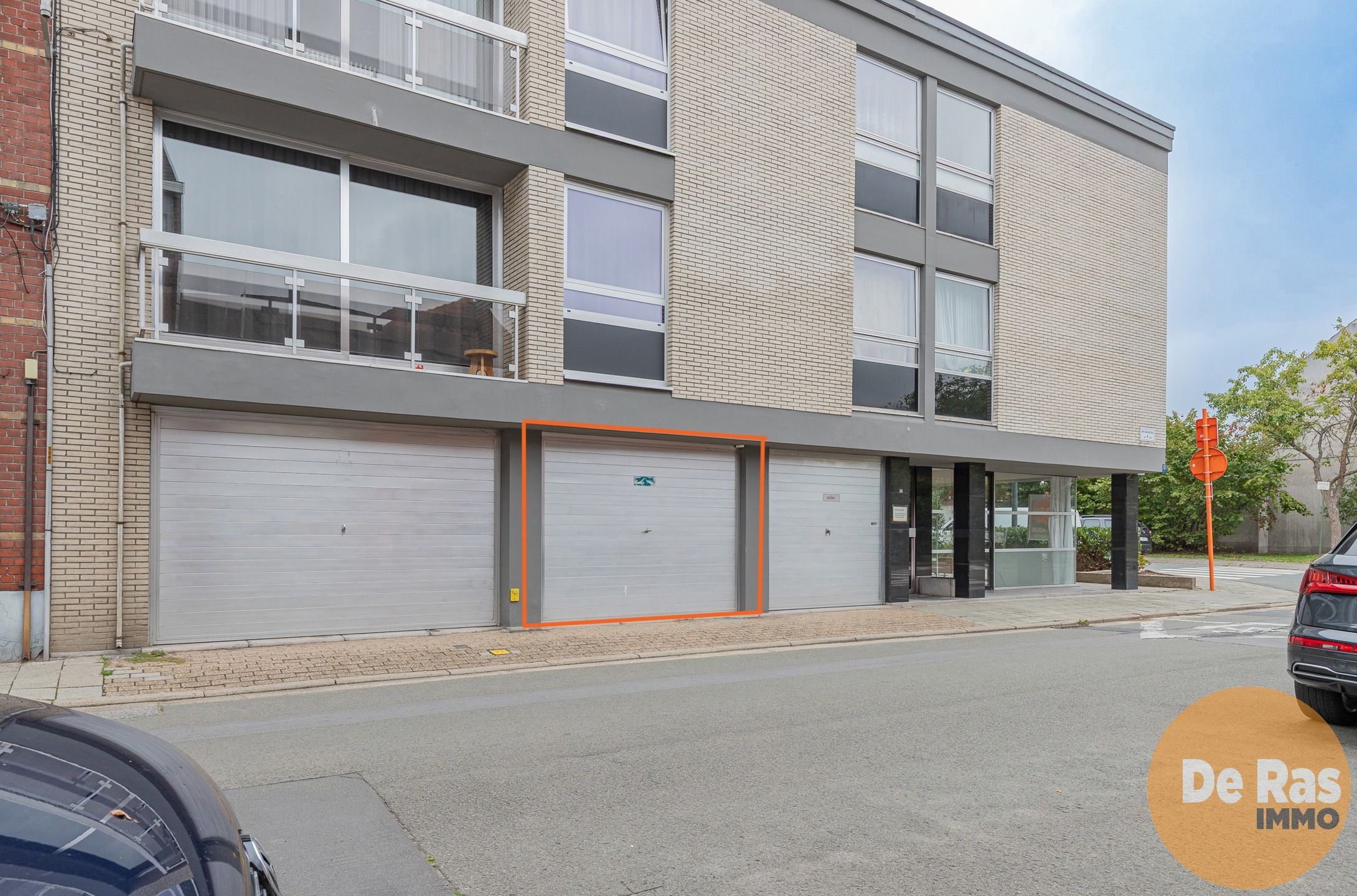 AALST - centraal gelegen App met 2 kamers/garage en terras foto 14