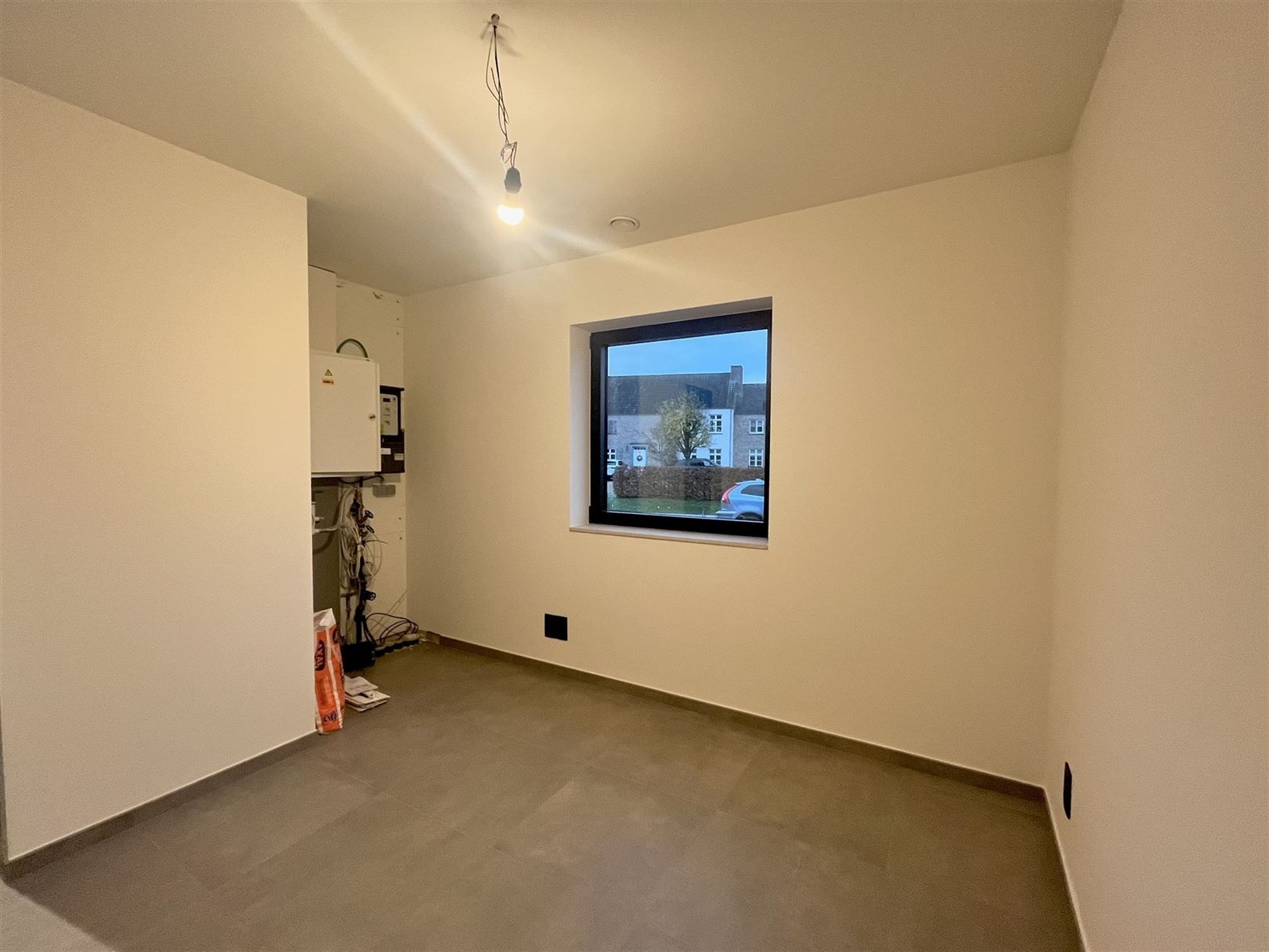 Halfopen nieuwbouwwoning te huur in Ouwegem foto 8