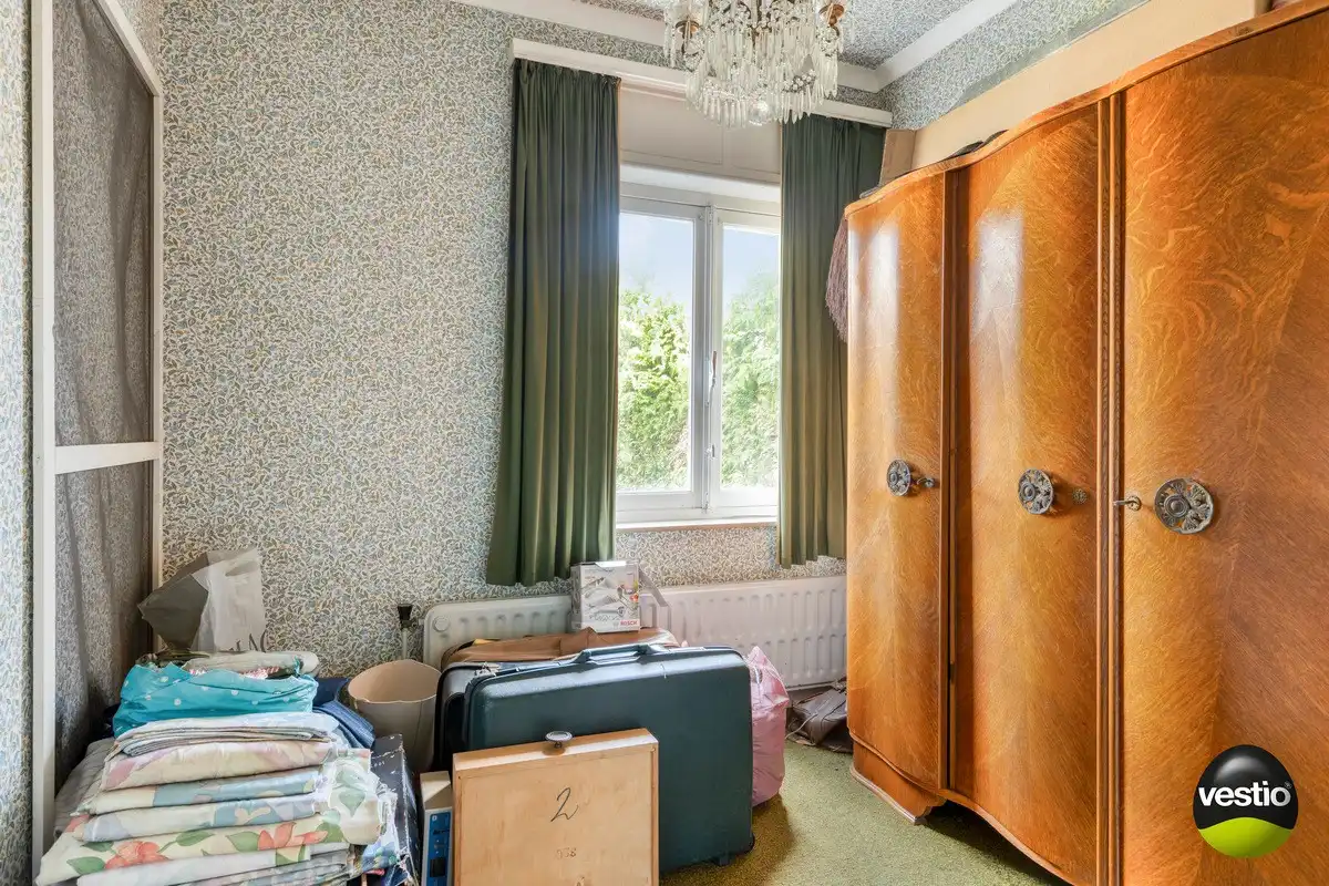 TE RENOVEREN WONING MET 3 SLAAPKAMERS EN GARAGE OP EEN RUIM PERCEEL VAN  8A 29CA IN HARTJE NIEUWERKERKEN foto 25