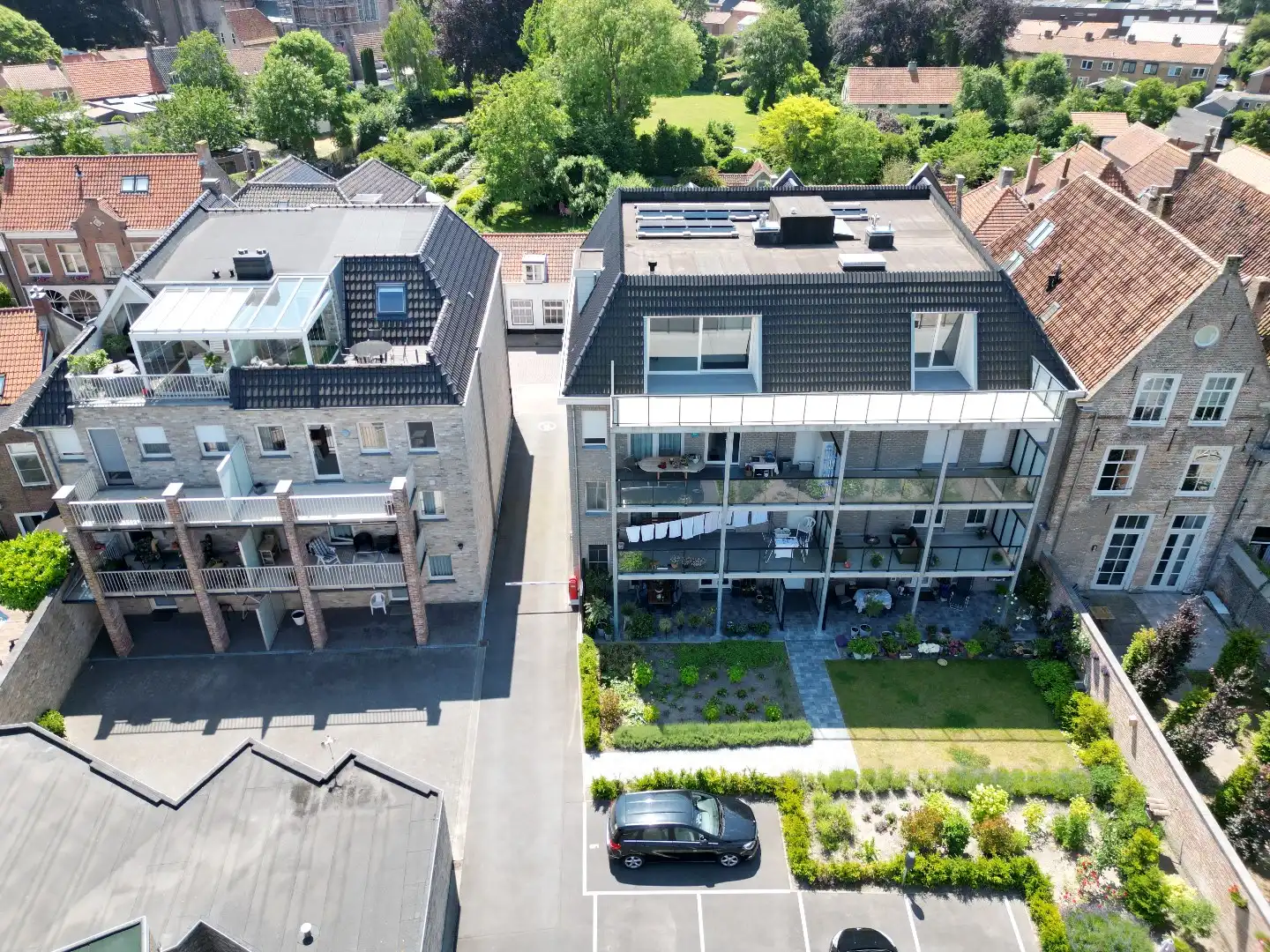 Instapklaar appartement met balkon en parkeerplaats in Aardenburg foto 34