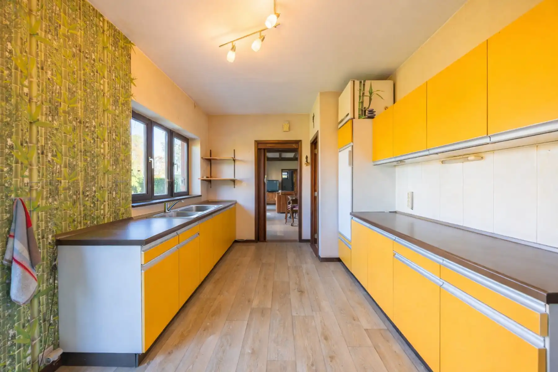 Prachtige woning in rustige wijk nabij groen gebied foto 7